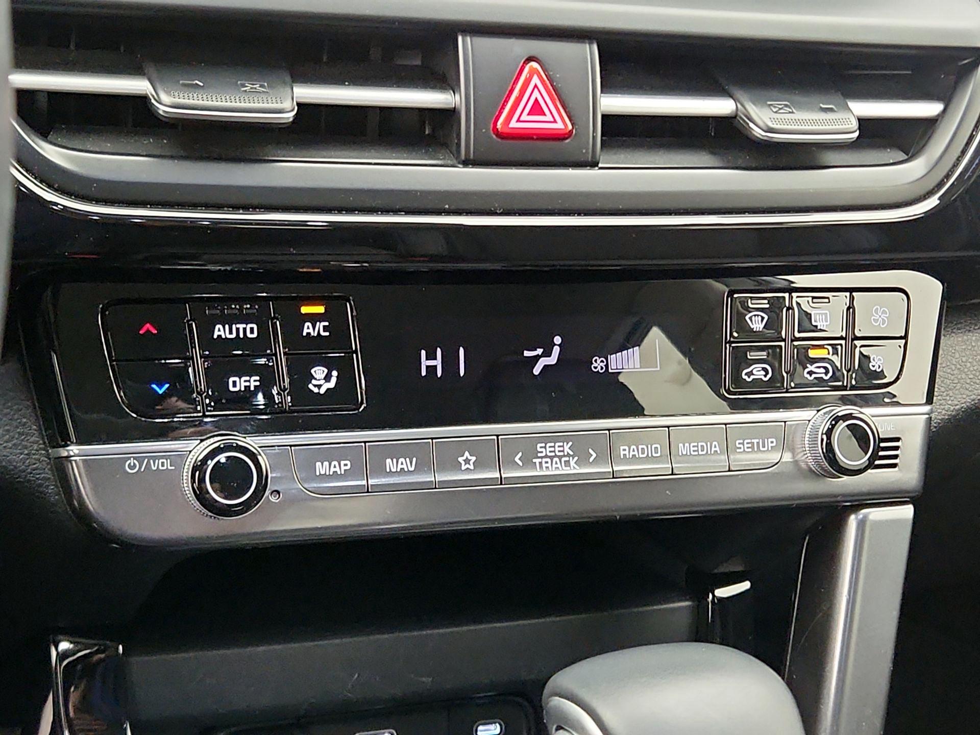 Thumbnail: 2025 Kia Seltos - 17