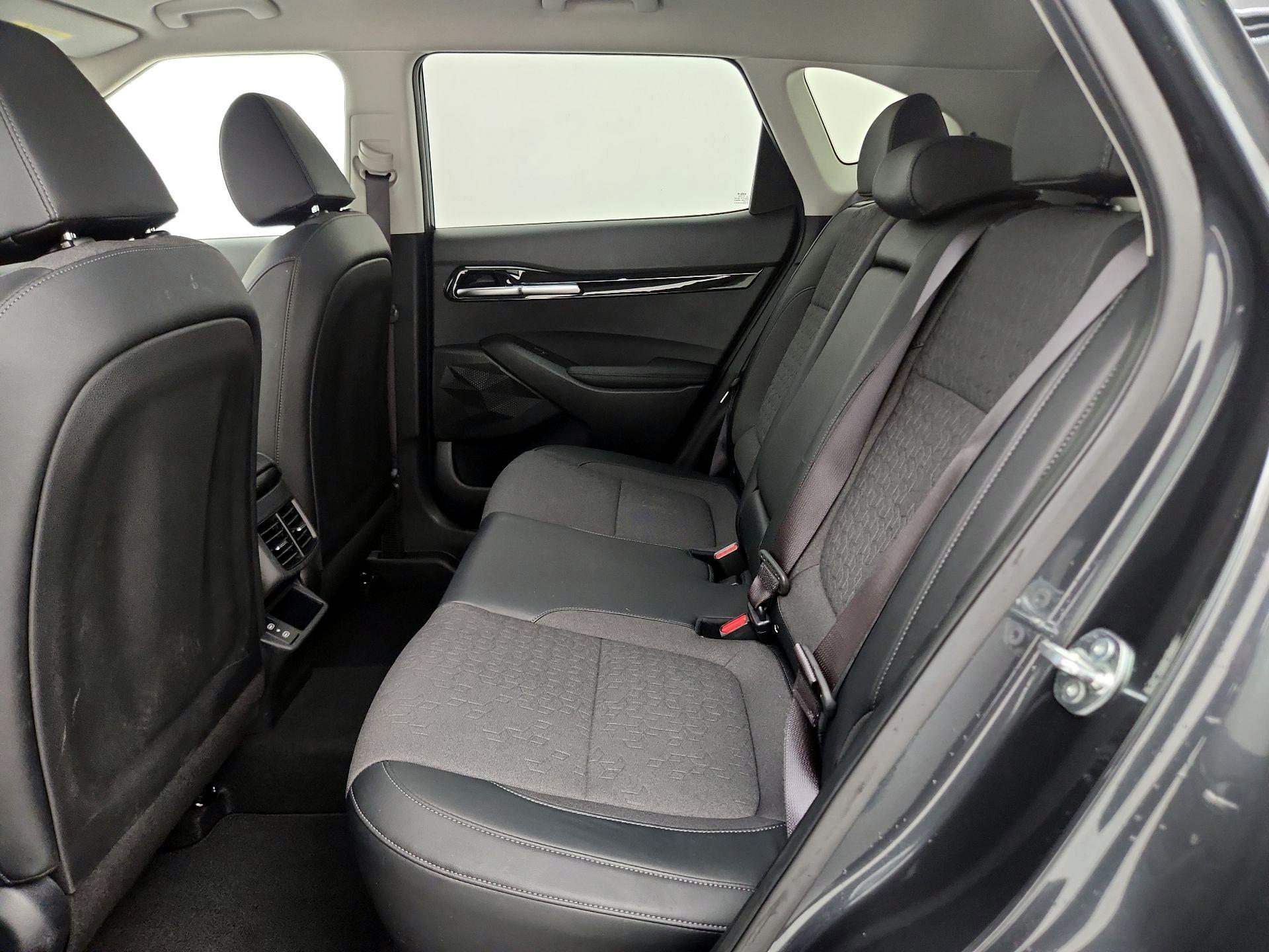 Thumbnail: 2025 Kia Seltos - 20