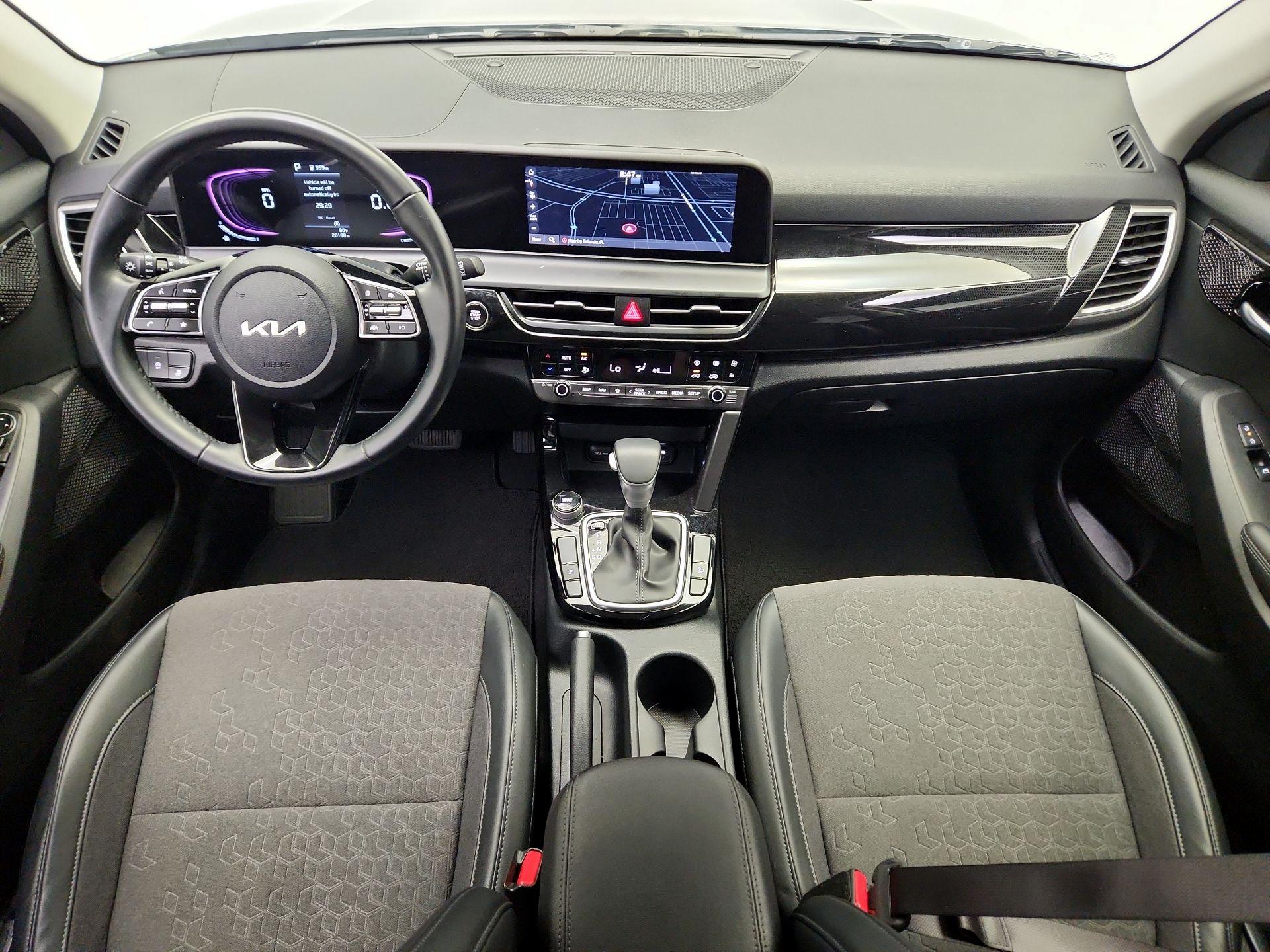 Thumbnail: 2025 Kia Seltos - 9