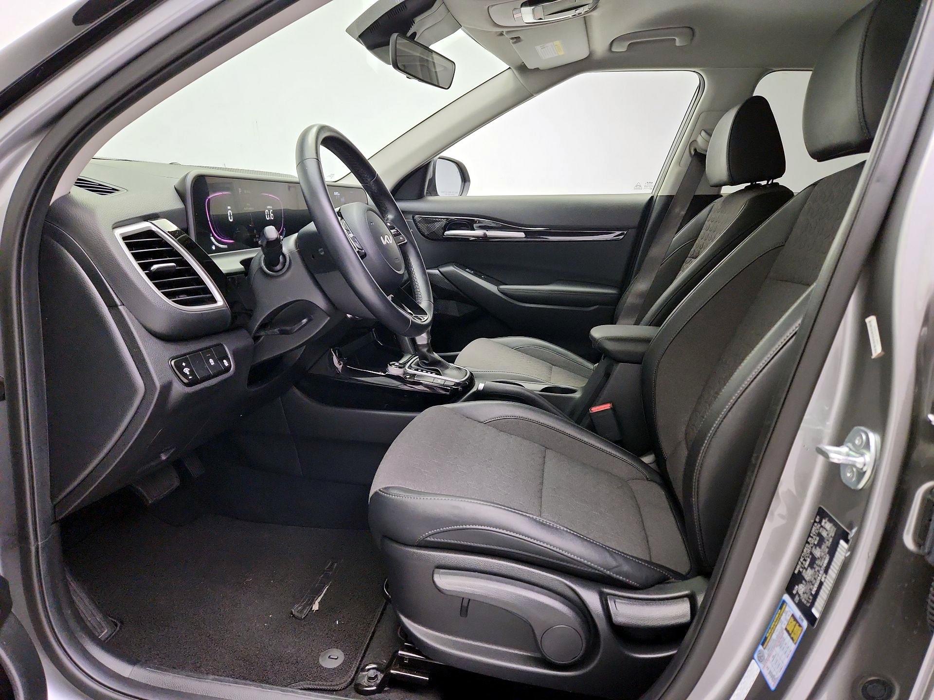 Thumbnail: 2025 Kia Seltos - 11