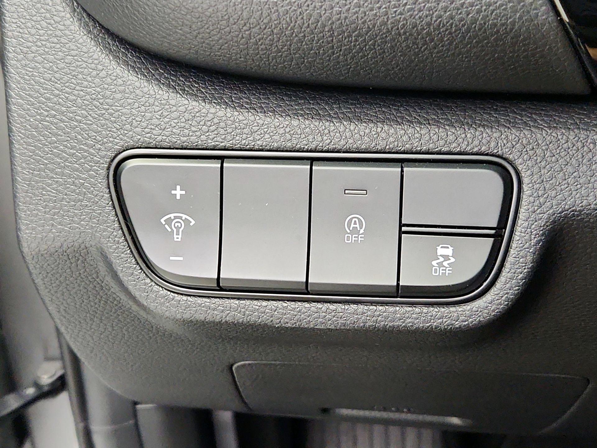 Thumbnail: 2025 Kia Seltos - 13