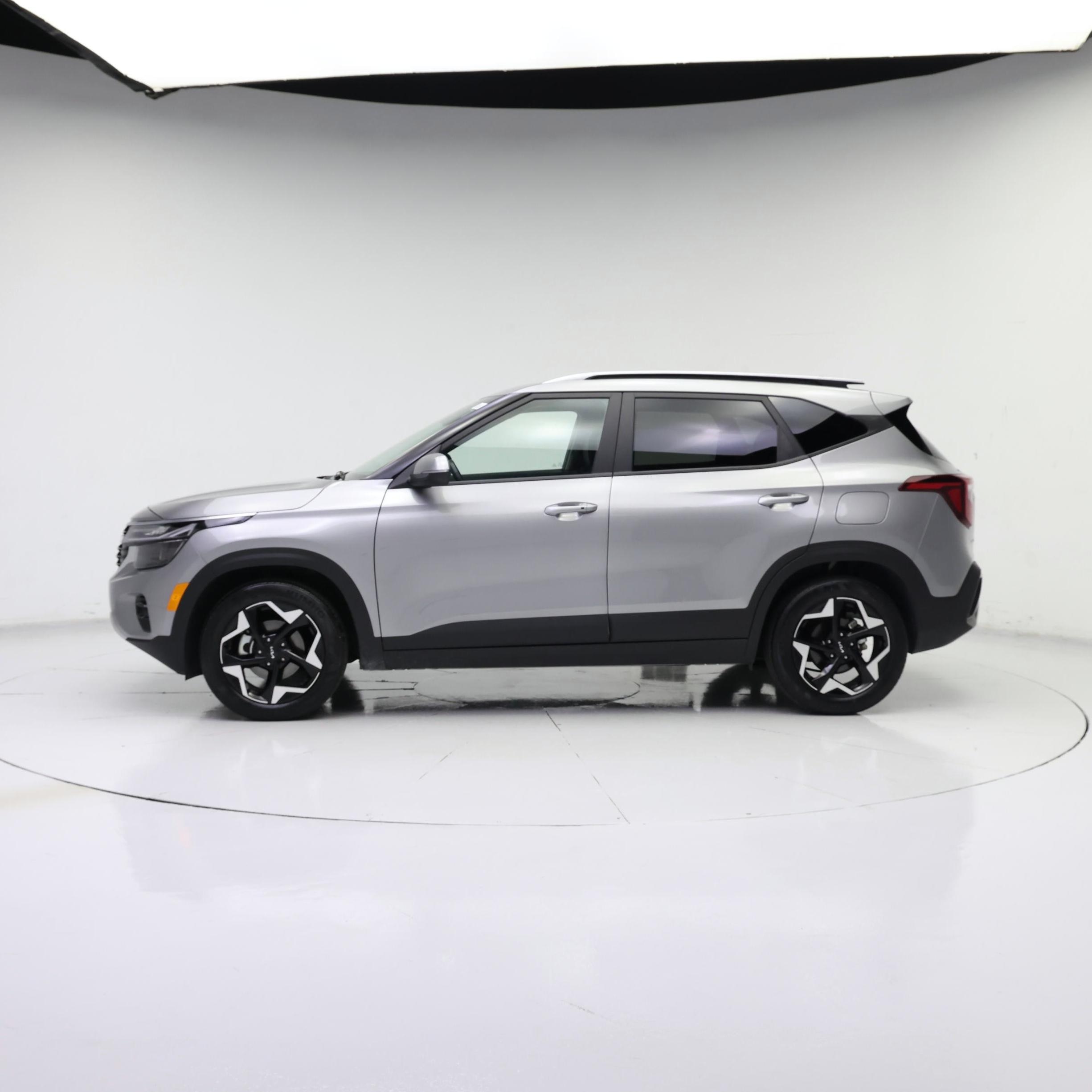 Thumbnail: 2025 Kia Seltos - 3