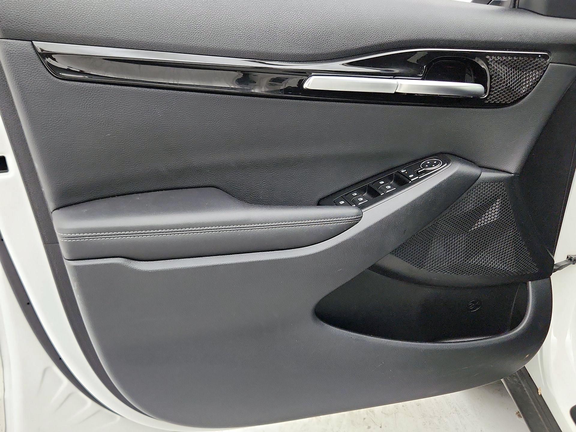 Thumbnail: 2025 Kia Seltos - 12