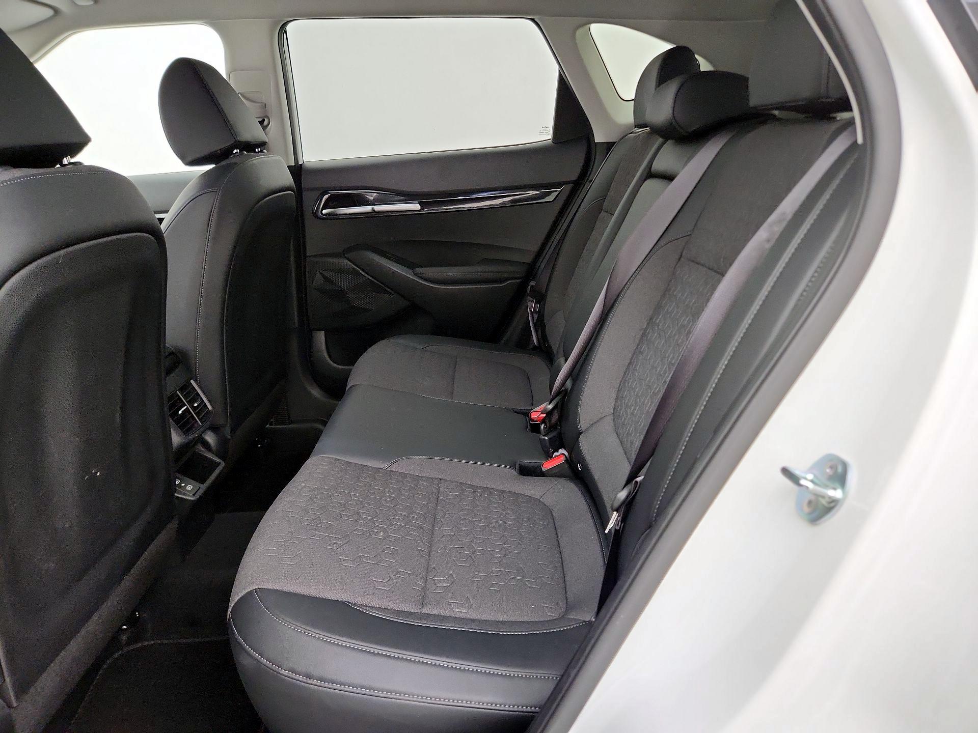 Thumbnail: 2025 Kia Seltos - 20