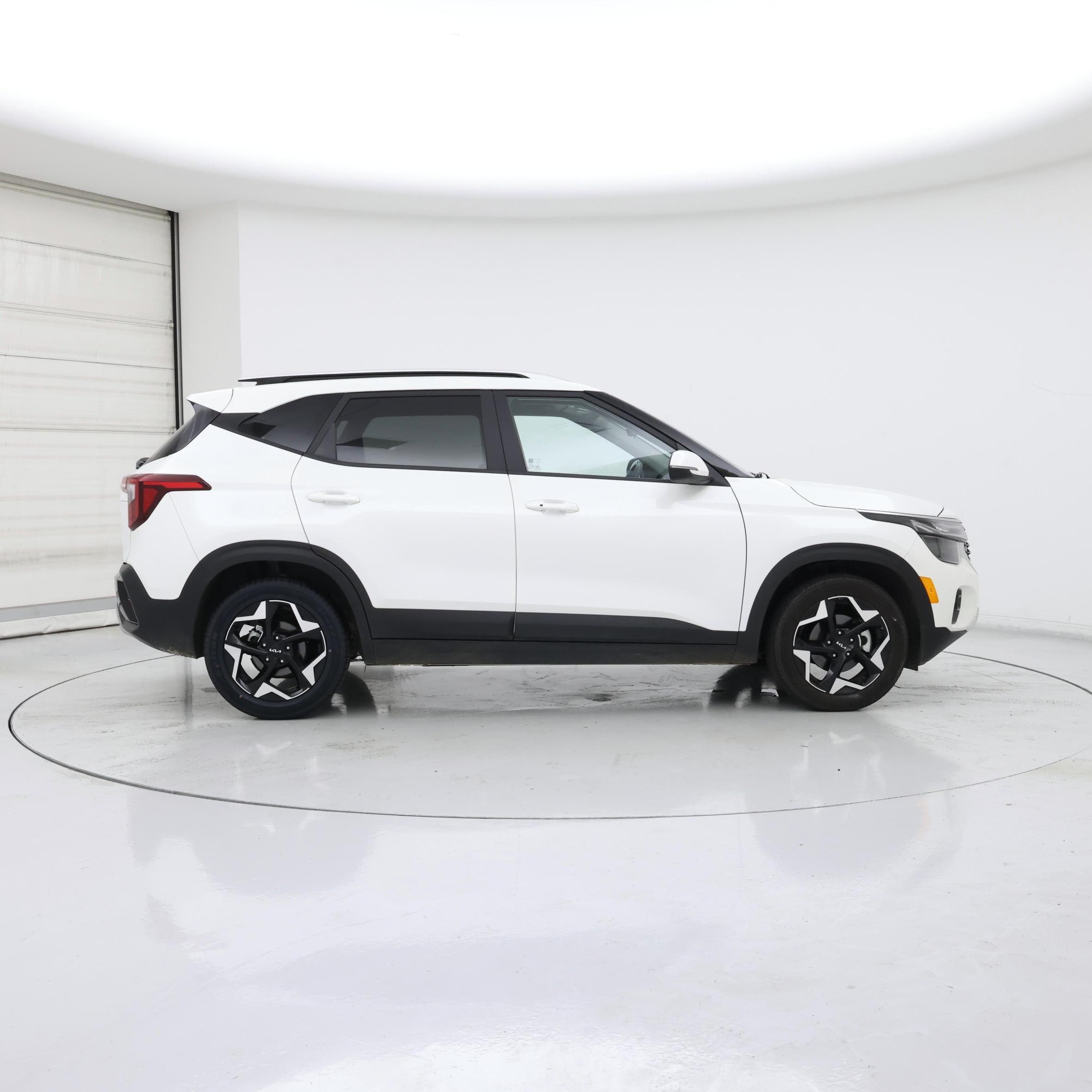 Thumbnail: 2025 Kia Seltos - 7