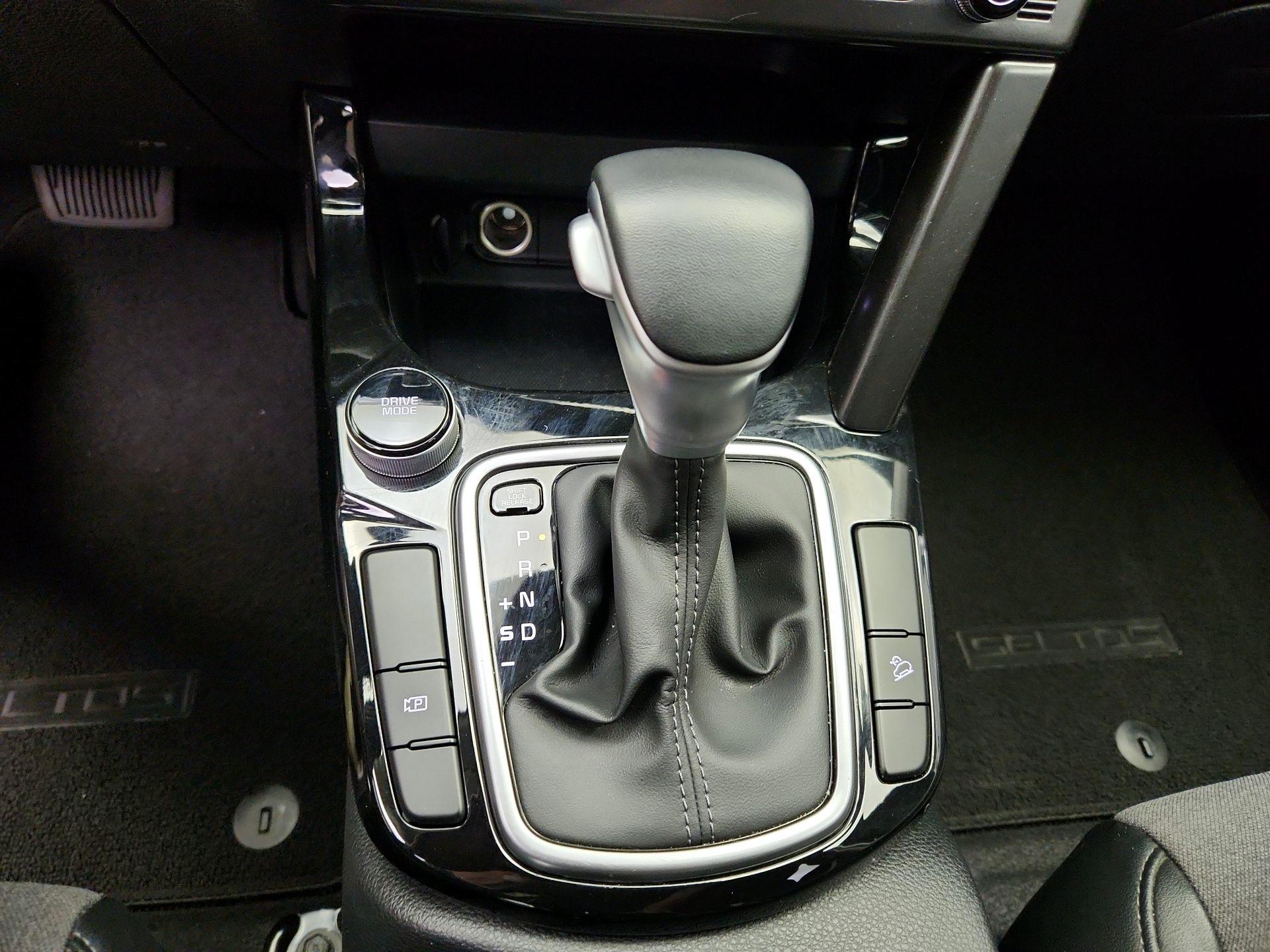 Thumbnail: 2025 Kia Seltos - 18