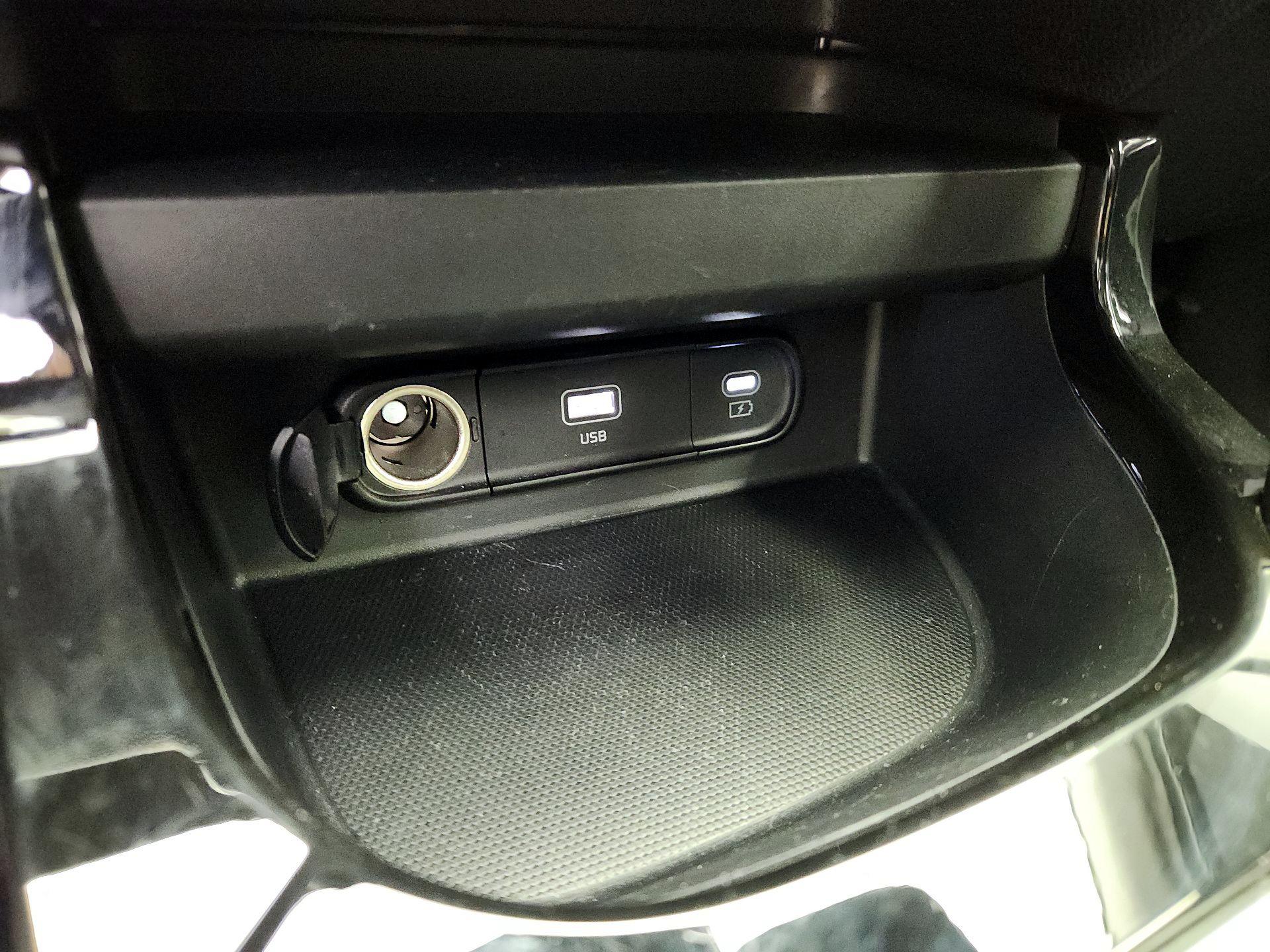 Thumbnail: 2025 Kia Seltos - 19