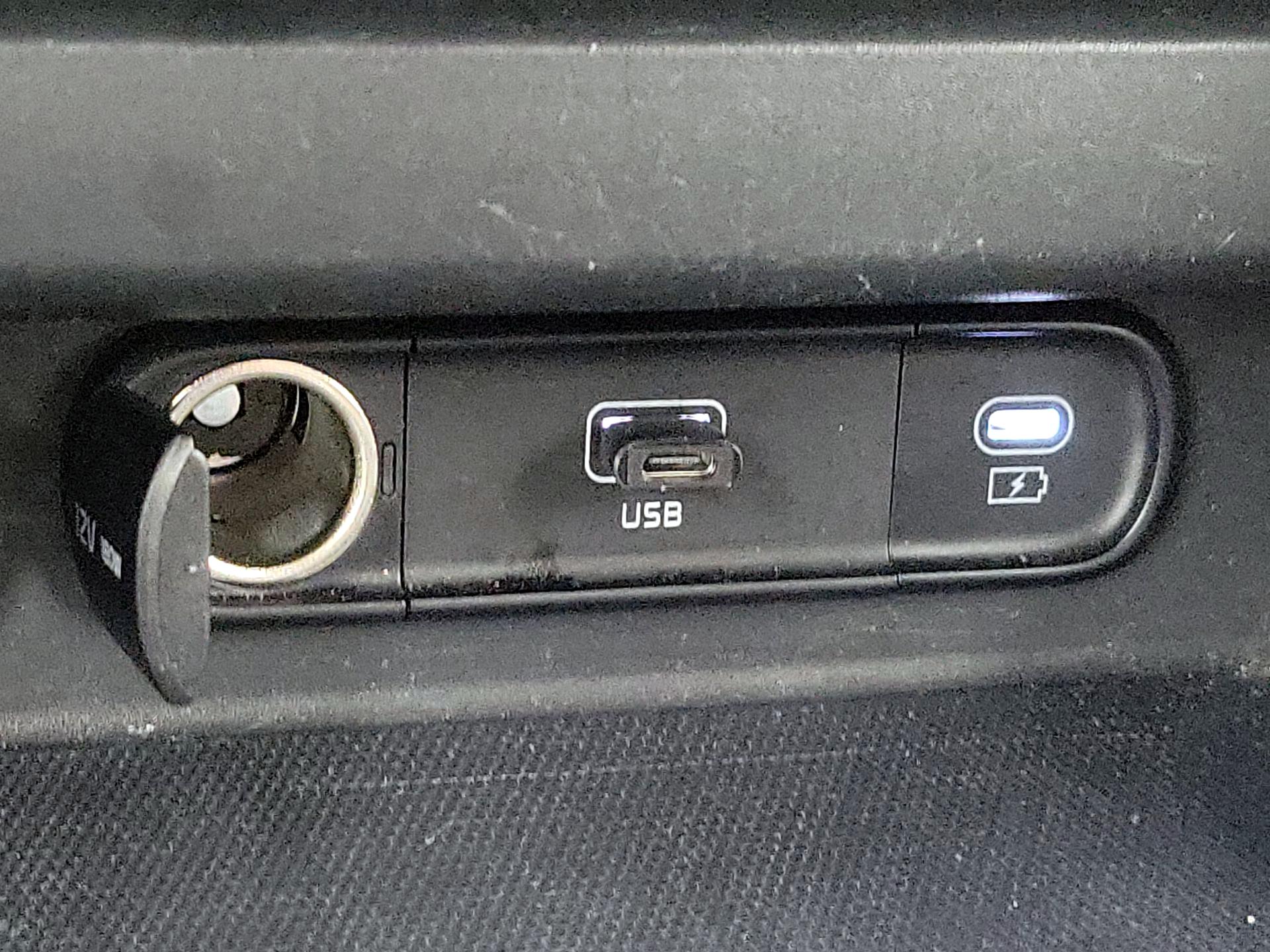 Thumbnail: 2025 Kia Seltos - 19