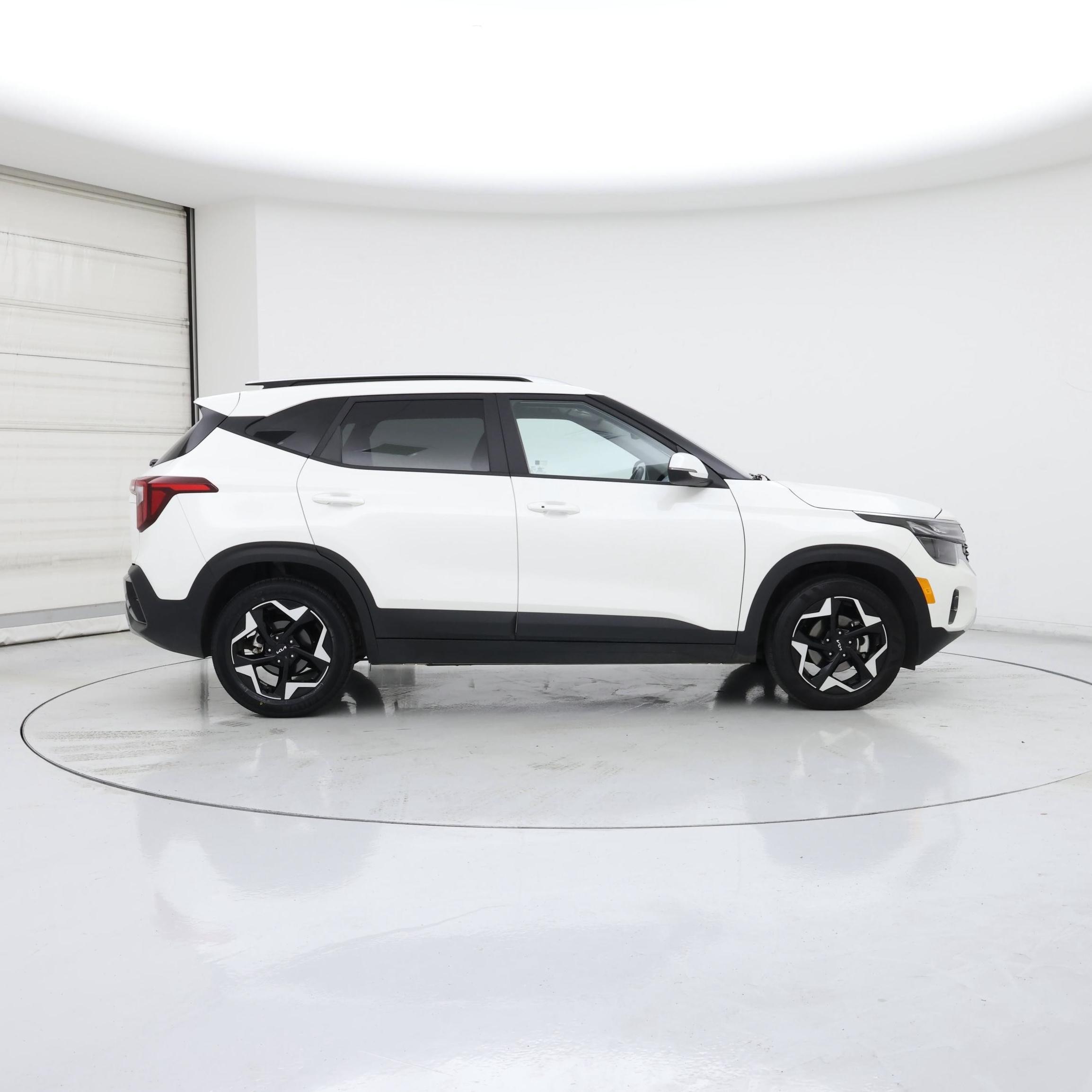 Thumbnail: 2025 Kia Seltos - 7