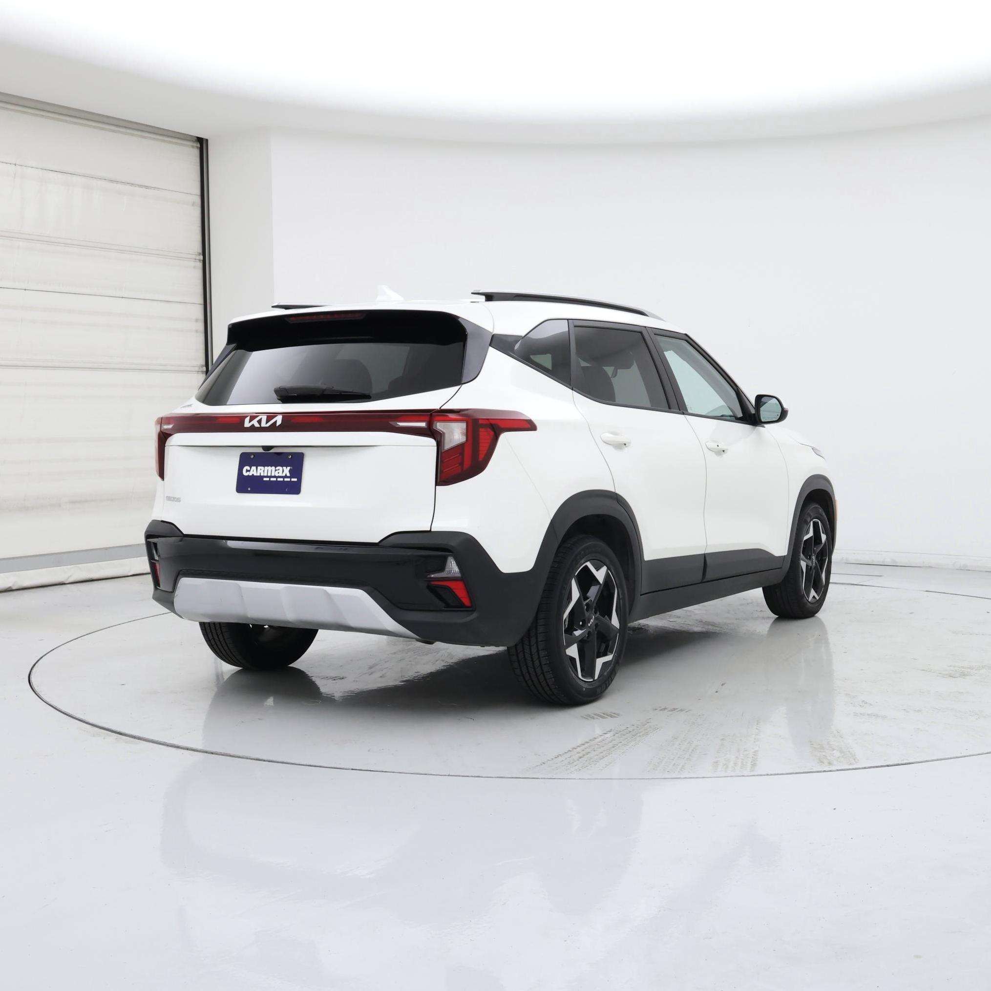 Thumbnail: 2025 Kia Seltos - 8