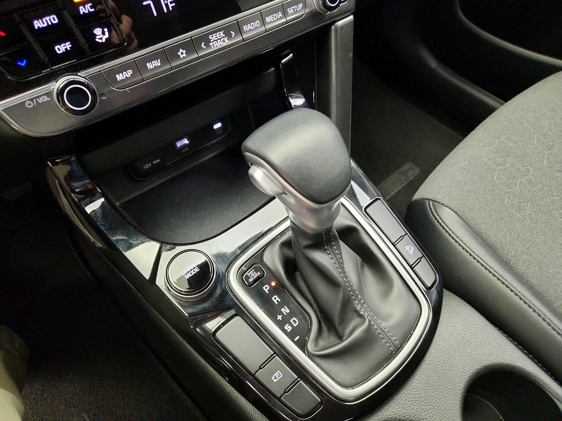 Thumbnail: 2025 Kia Seltos - 18