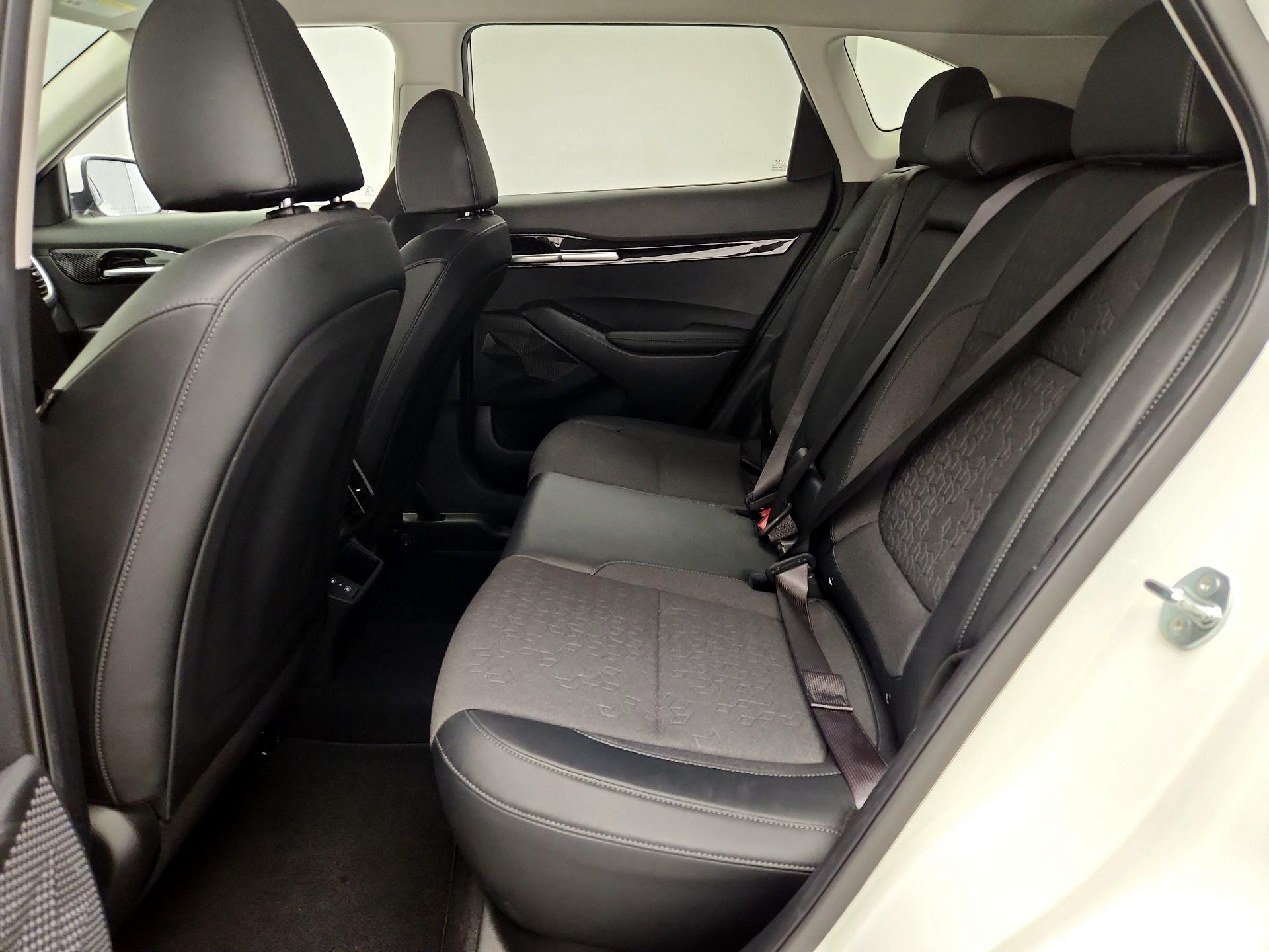 Thumbnail: 2025 Kia Seltos - 20