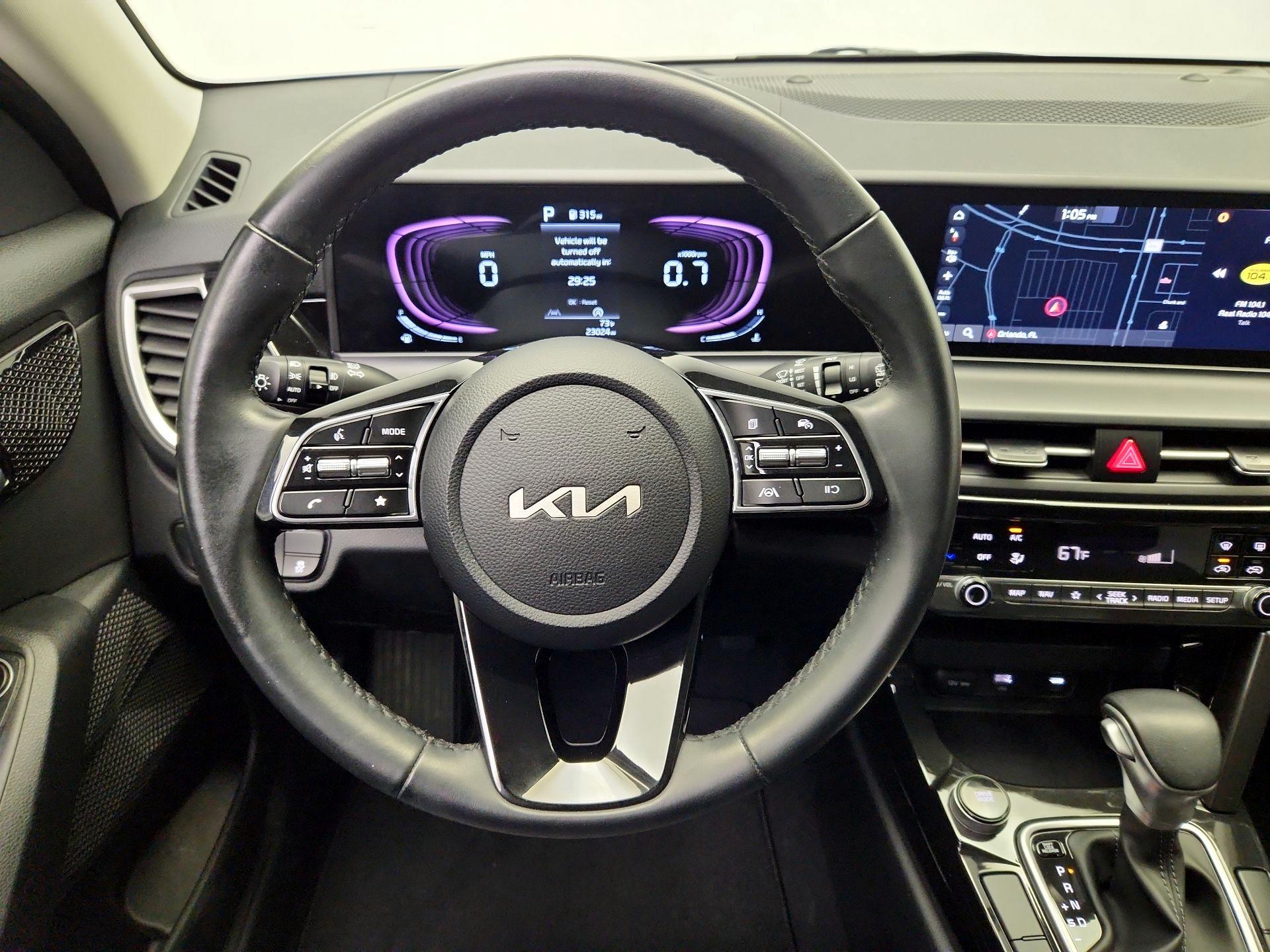 Thumbnail: 2025 Kia Seltos - 10