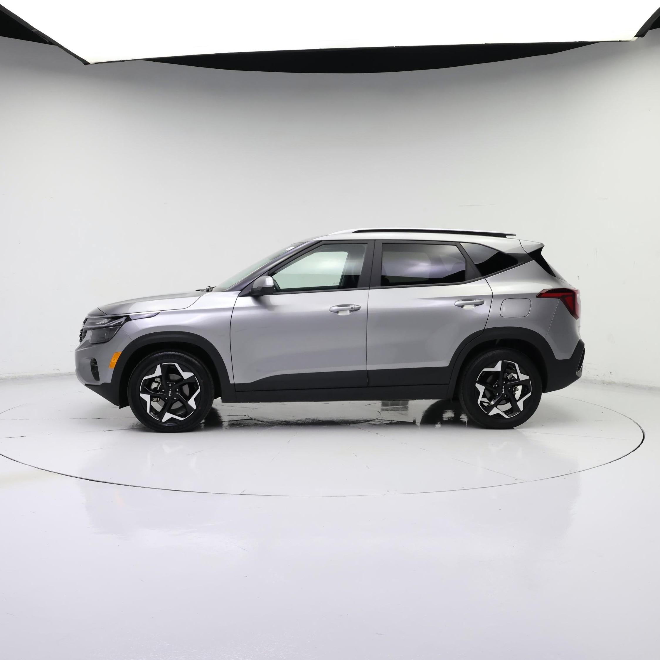 Thumbnail: 2025 Kia Seltos - 3