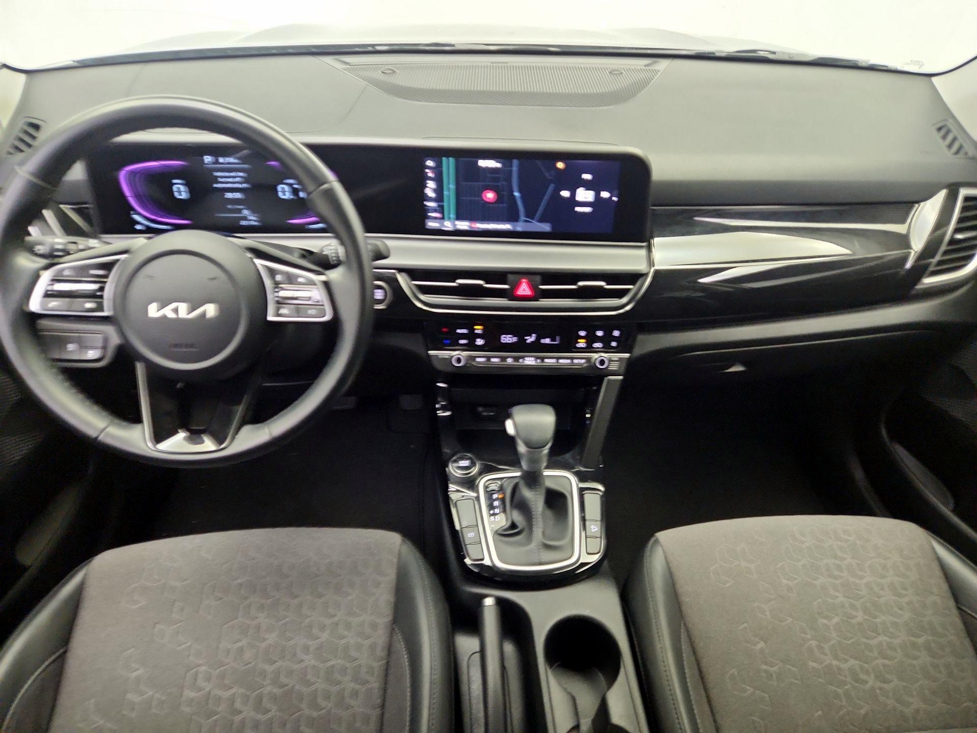 Thumbnail: 2025 Kia Seltos - 9