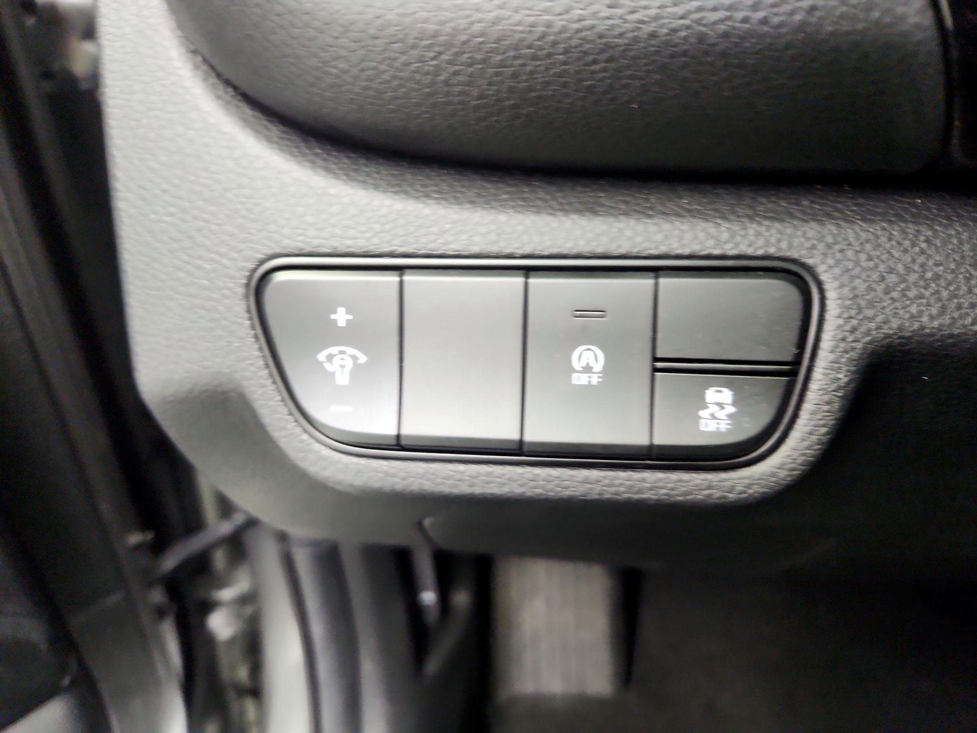 Thumbnail: 2025 Kia Seltos - 13