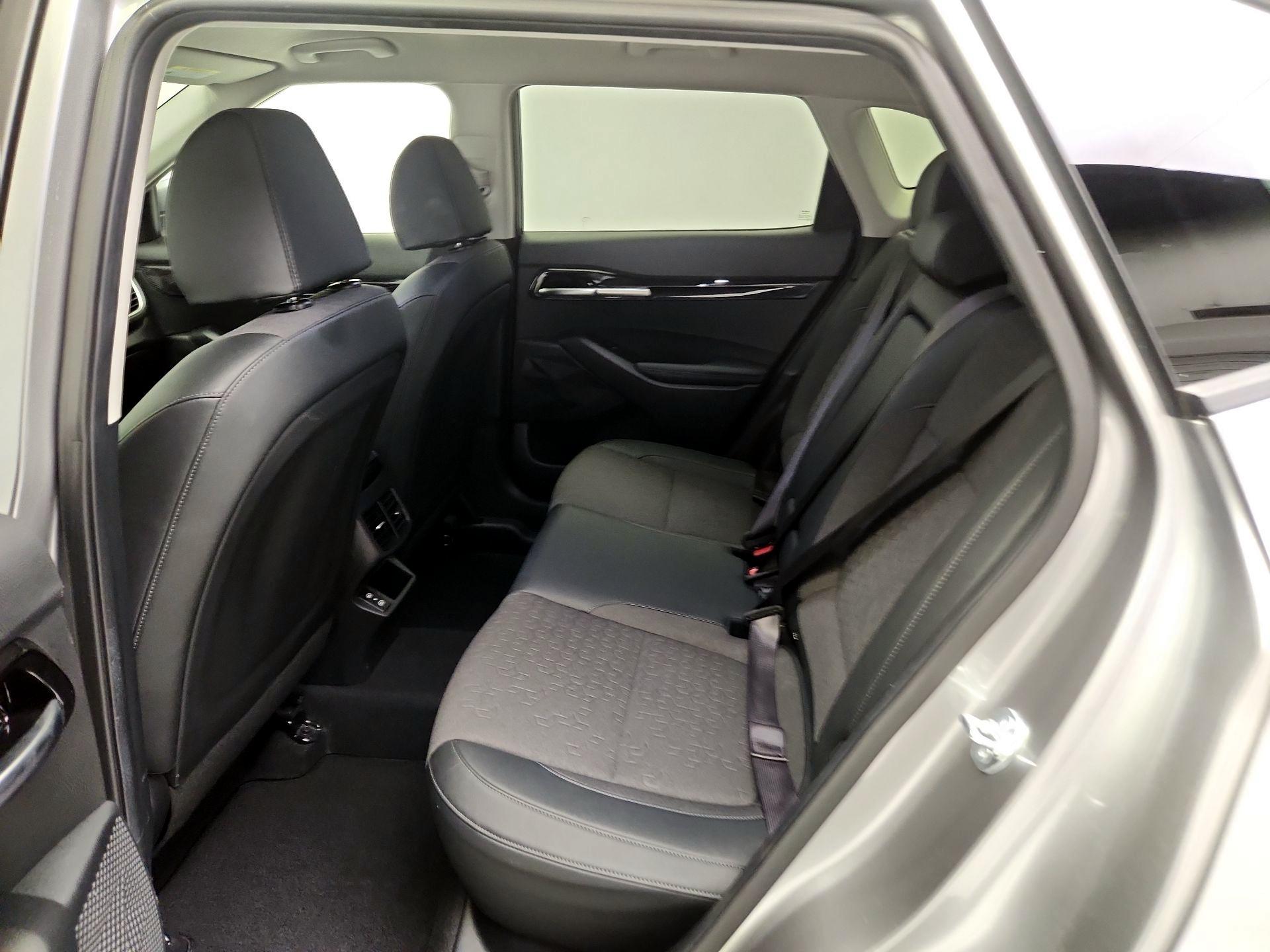 Thumbnail: 2025 Kia Seltos - 20