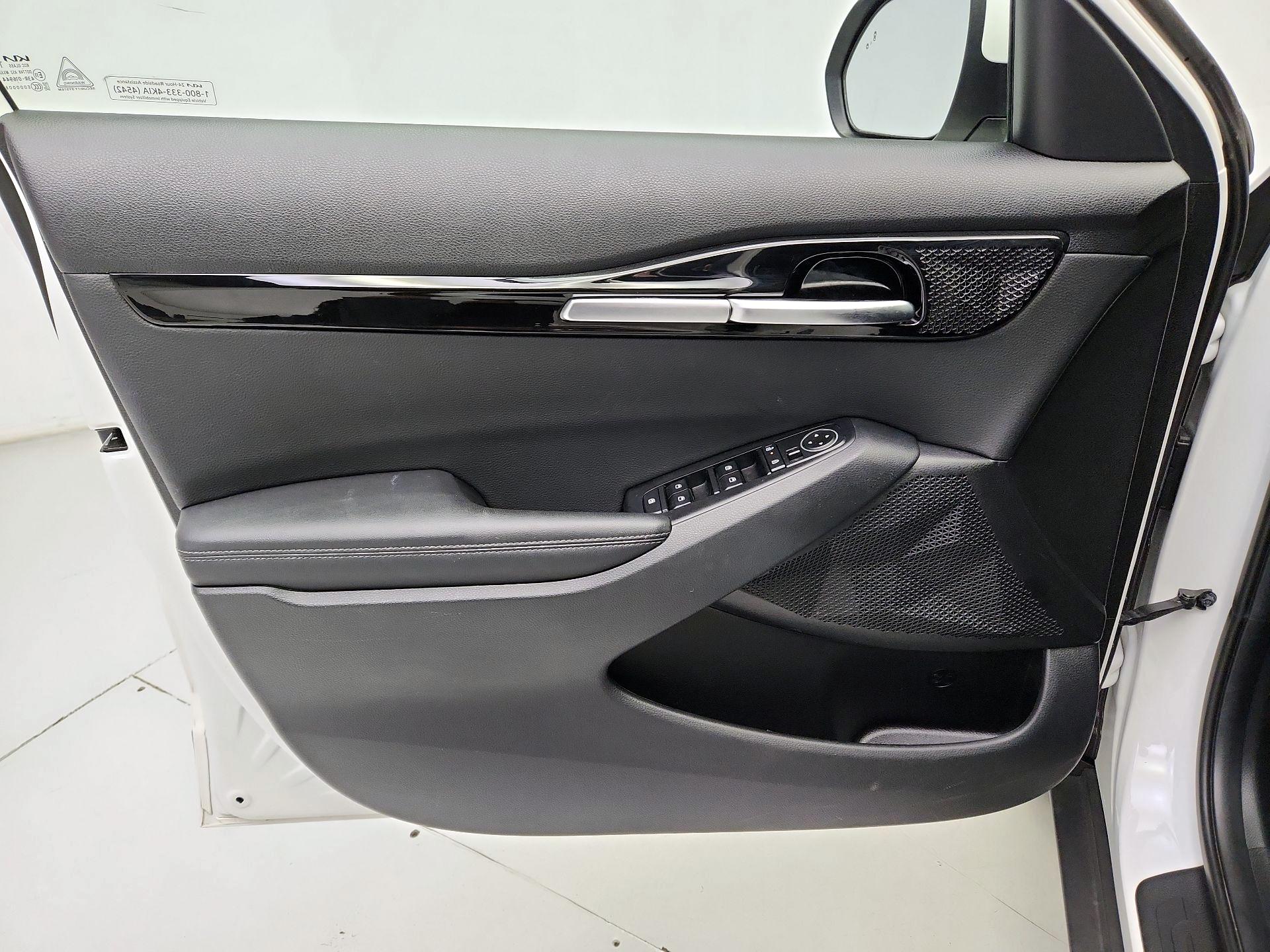 Thumbnail: 2025 Kia Seltos - 12