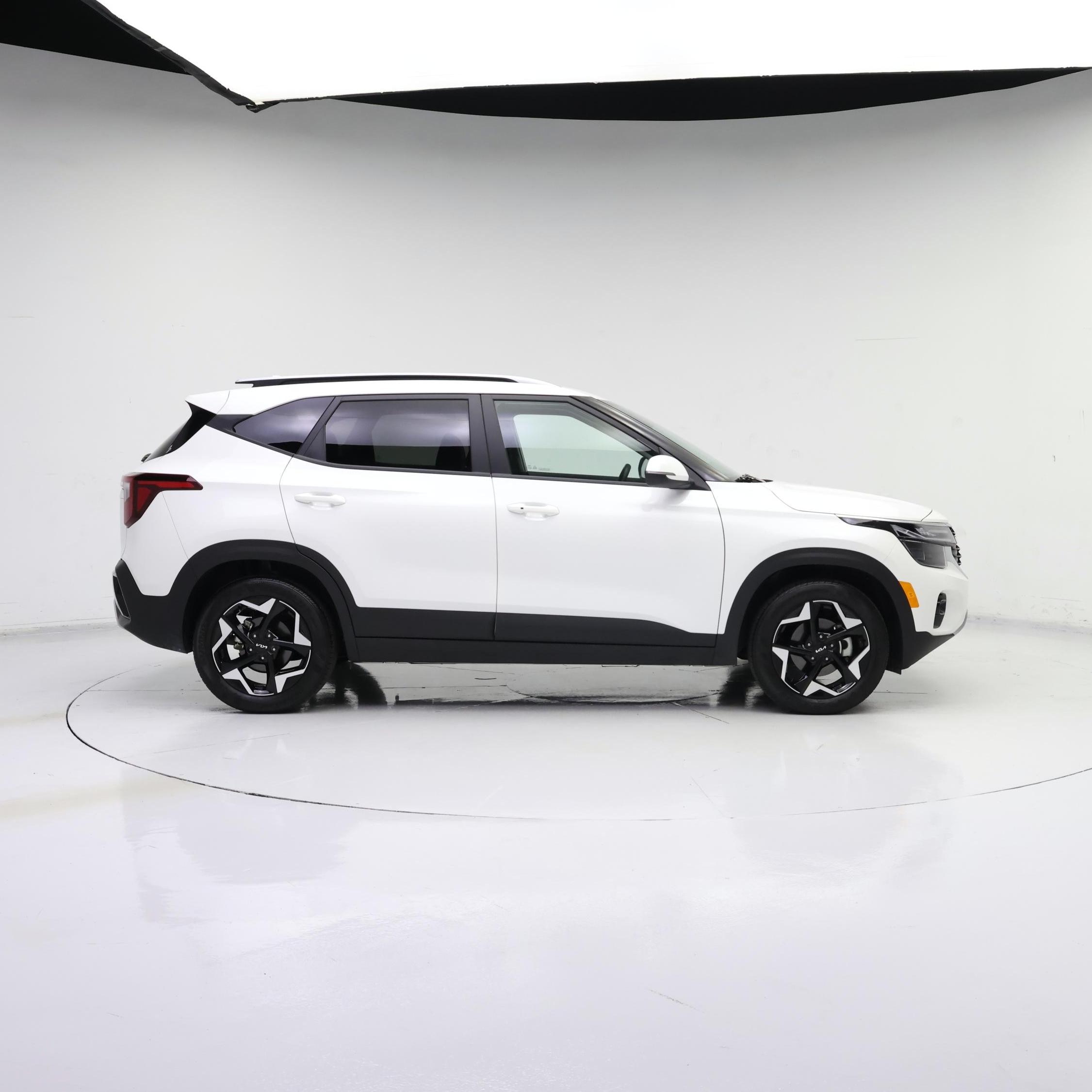 Thumbnail: 2025 Kia Seltos - 7