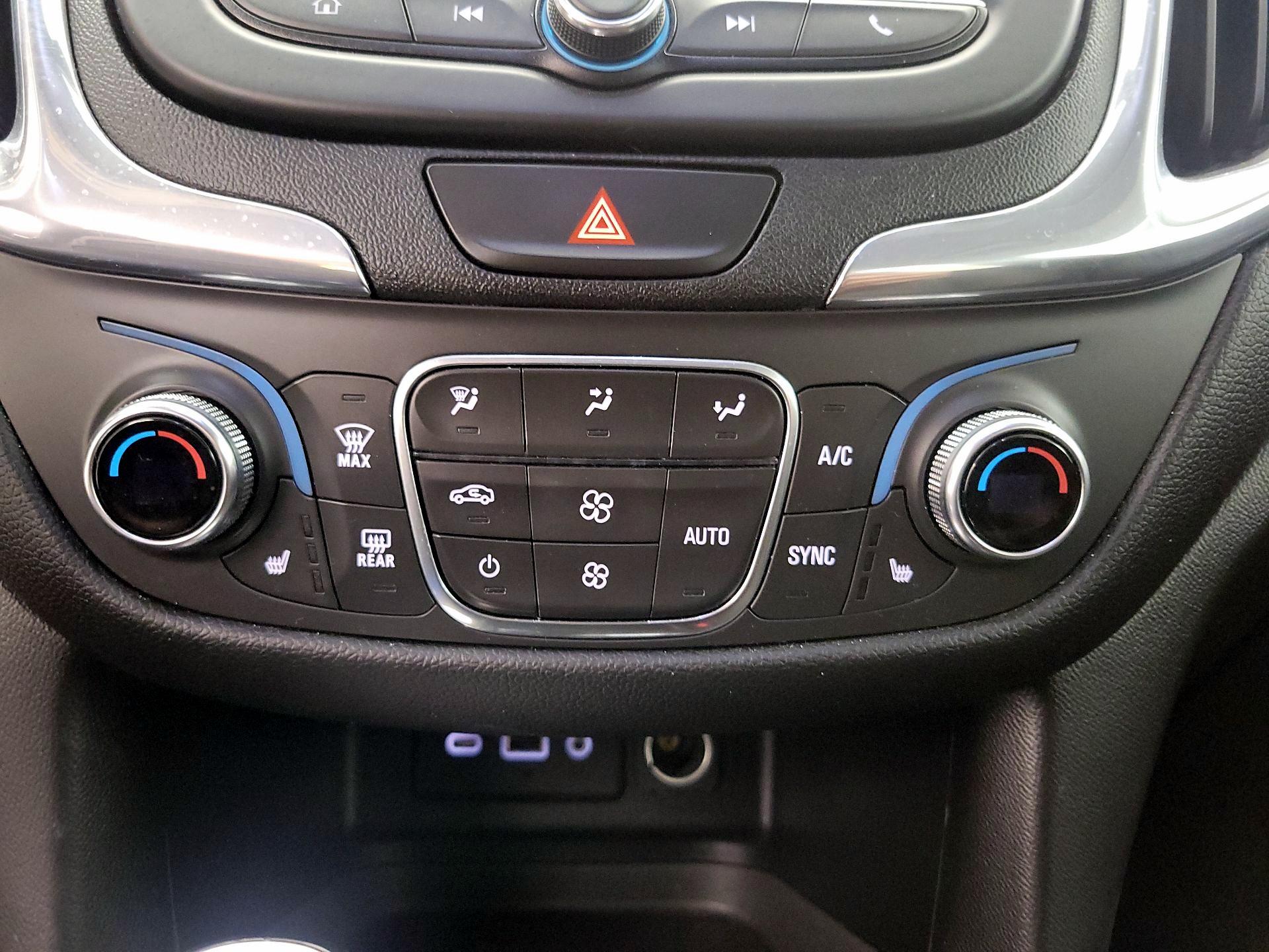 Thumbnail: 2019 Chevrolet Equinox - 16