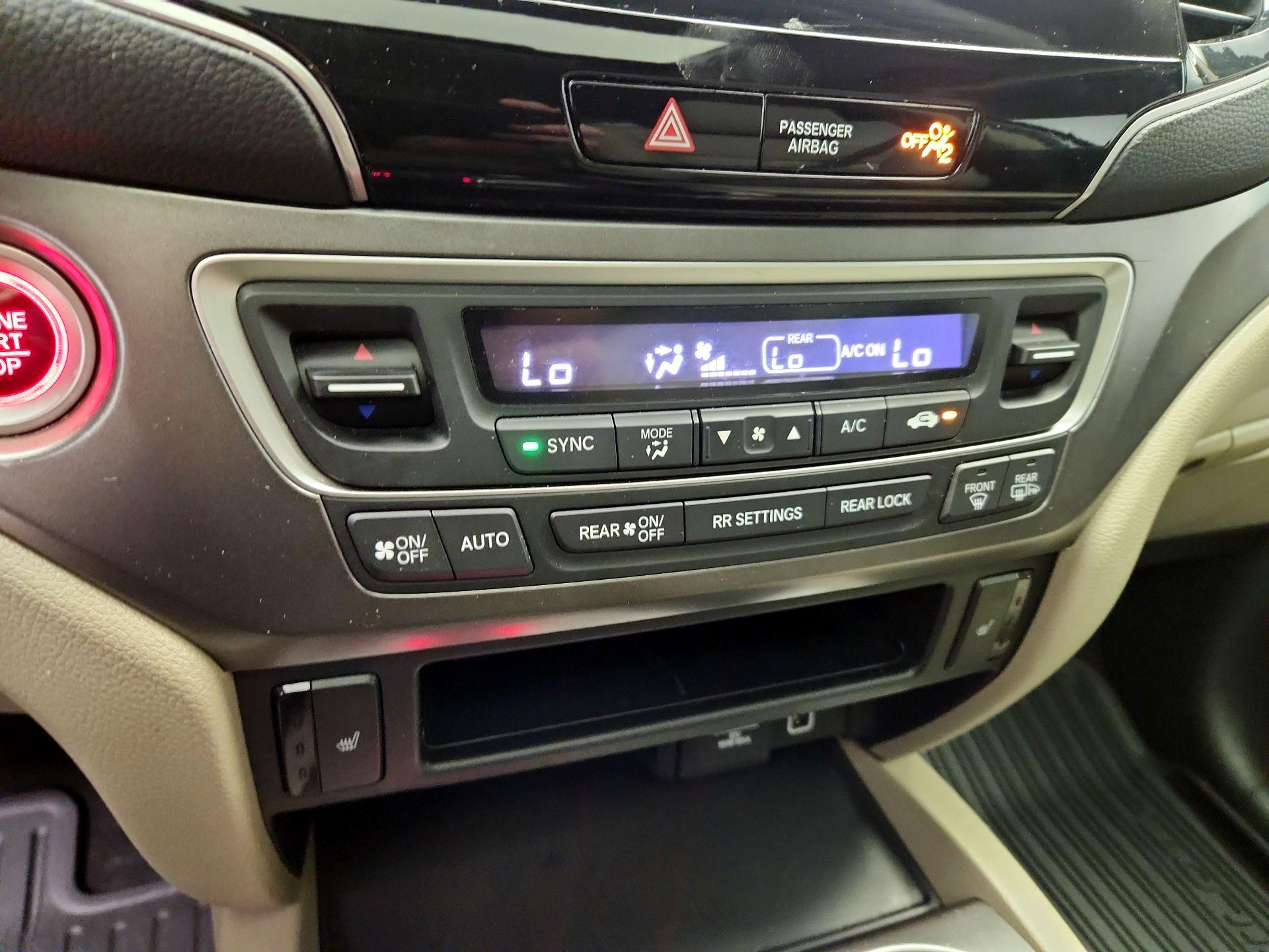 Thumbnail: 2022 Honda Pilot - 16