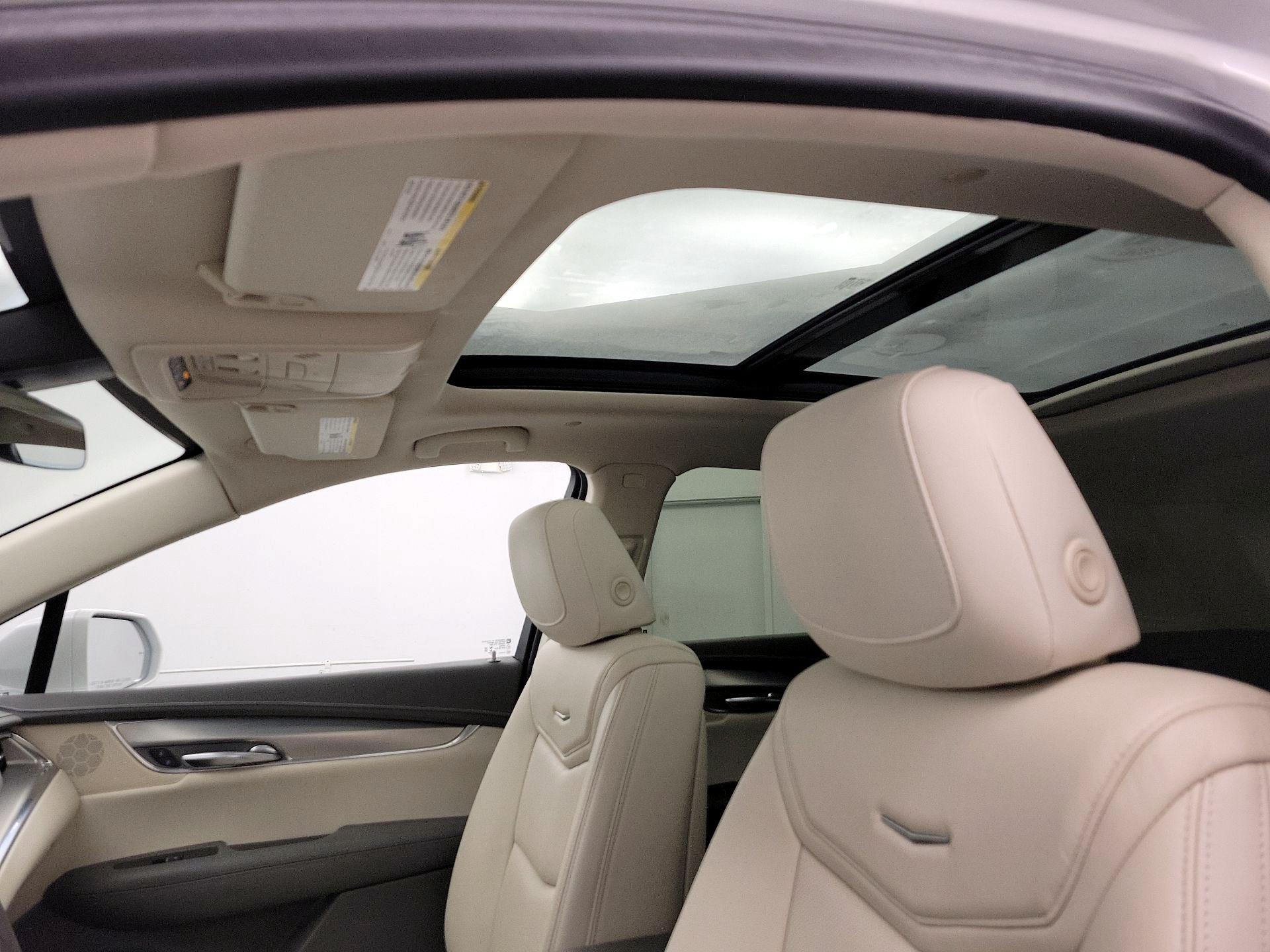 Thumbnail: 2019 Cadillac XT5 - 20