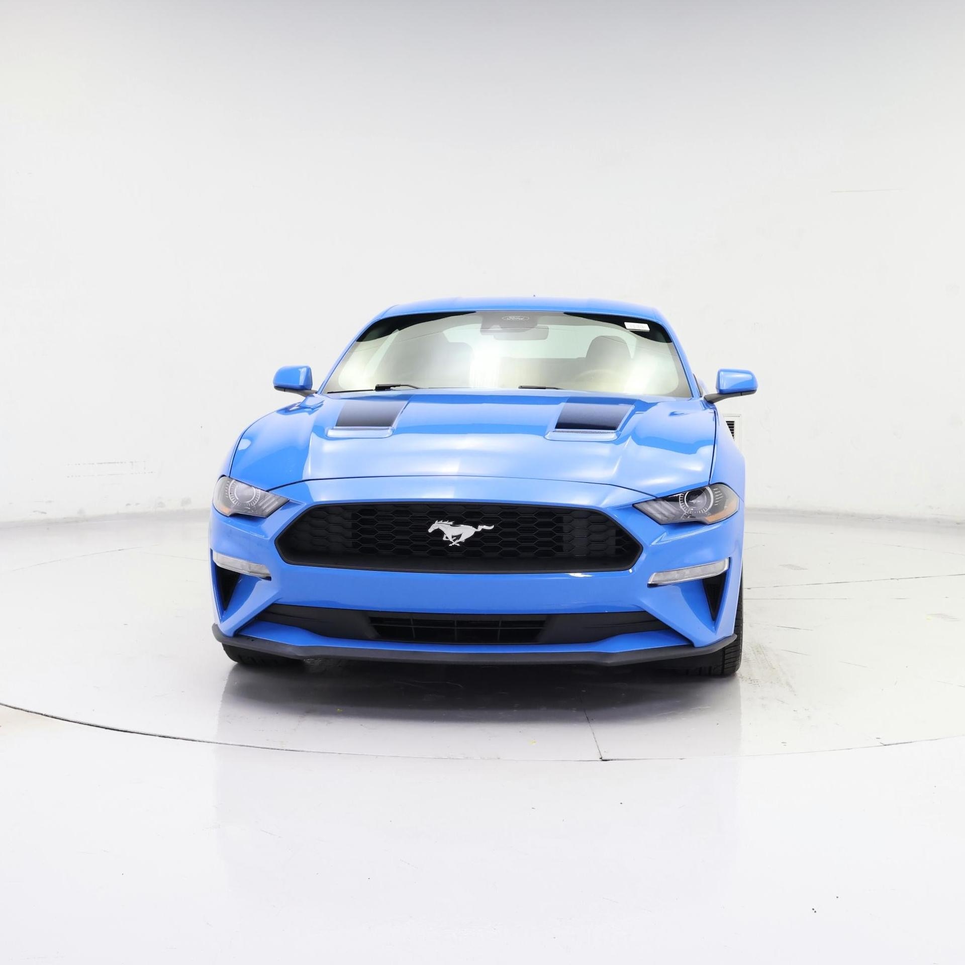 Thumbnail: 2022 Ford Mustang - 5