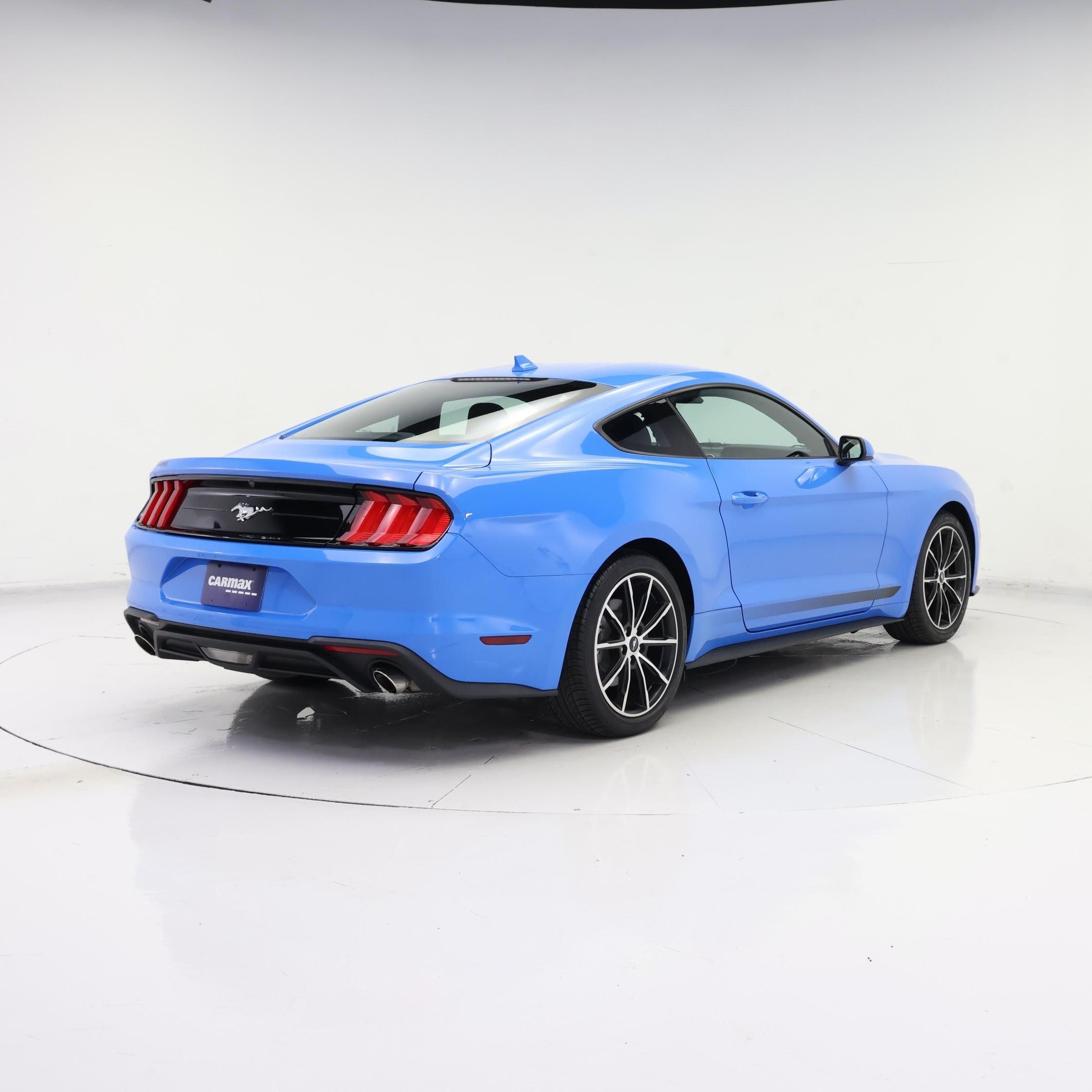 Thumbnail: 2022 Ford Mustang - 8