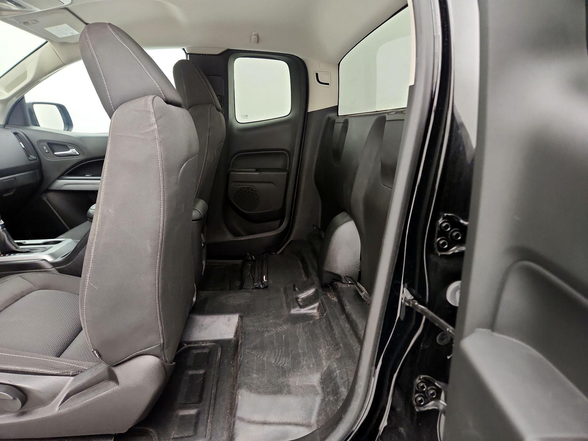 Thumbnail: 2022 Chevrolet Colorado - 19