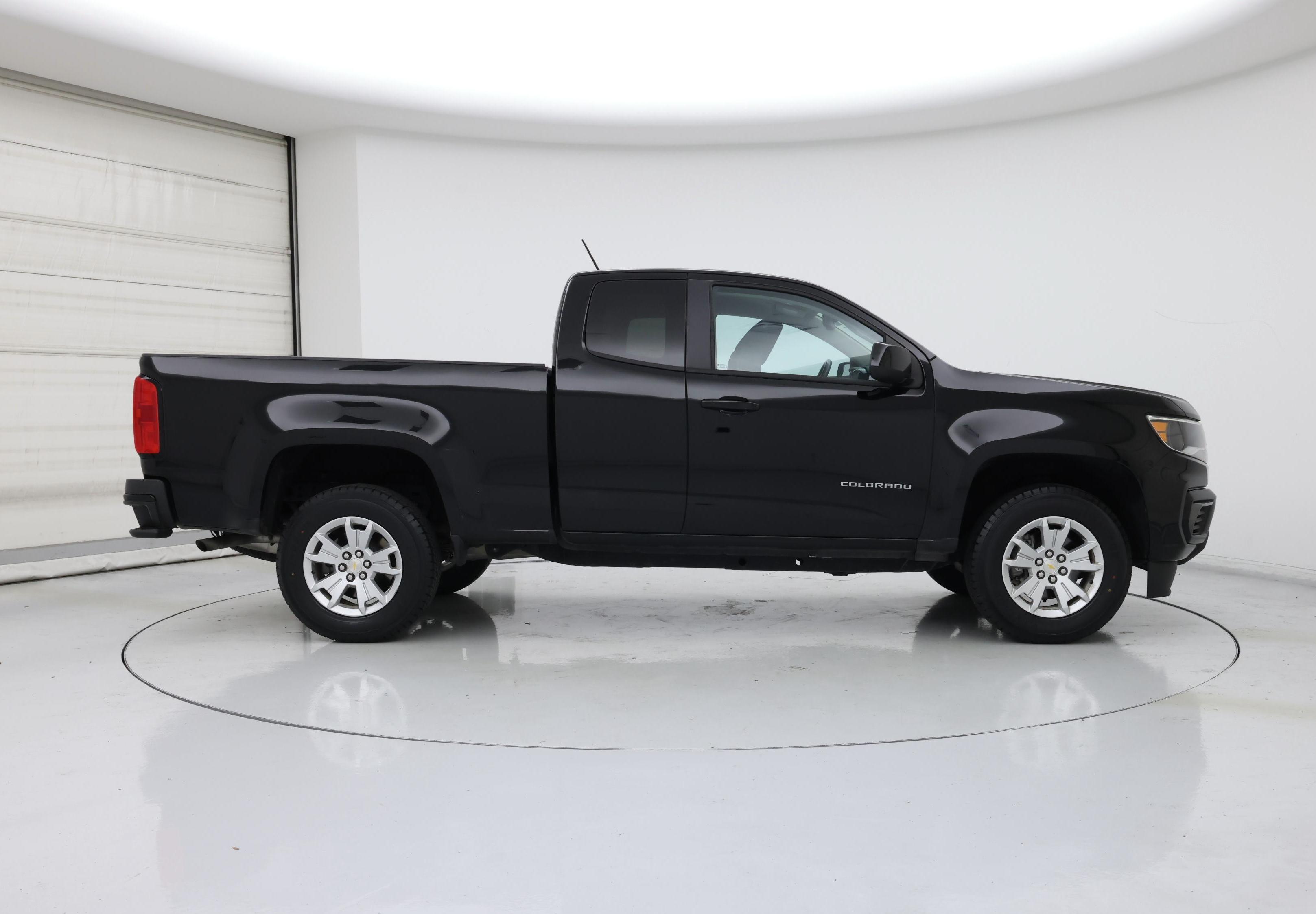 Thumbnail: 2022 Chevrolet Colorado - 7