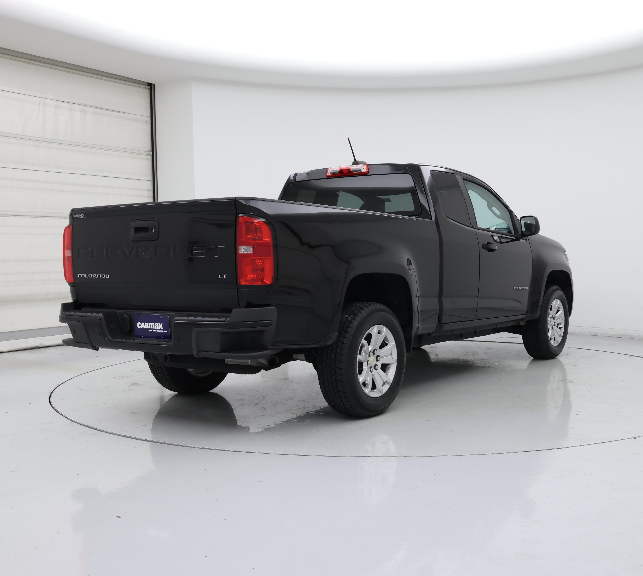 Thumbnail: 2022 Chevrolet Colorado - 8