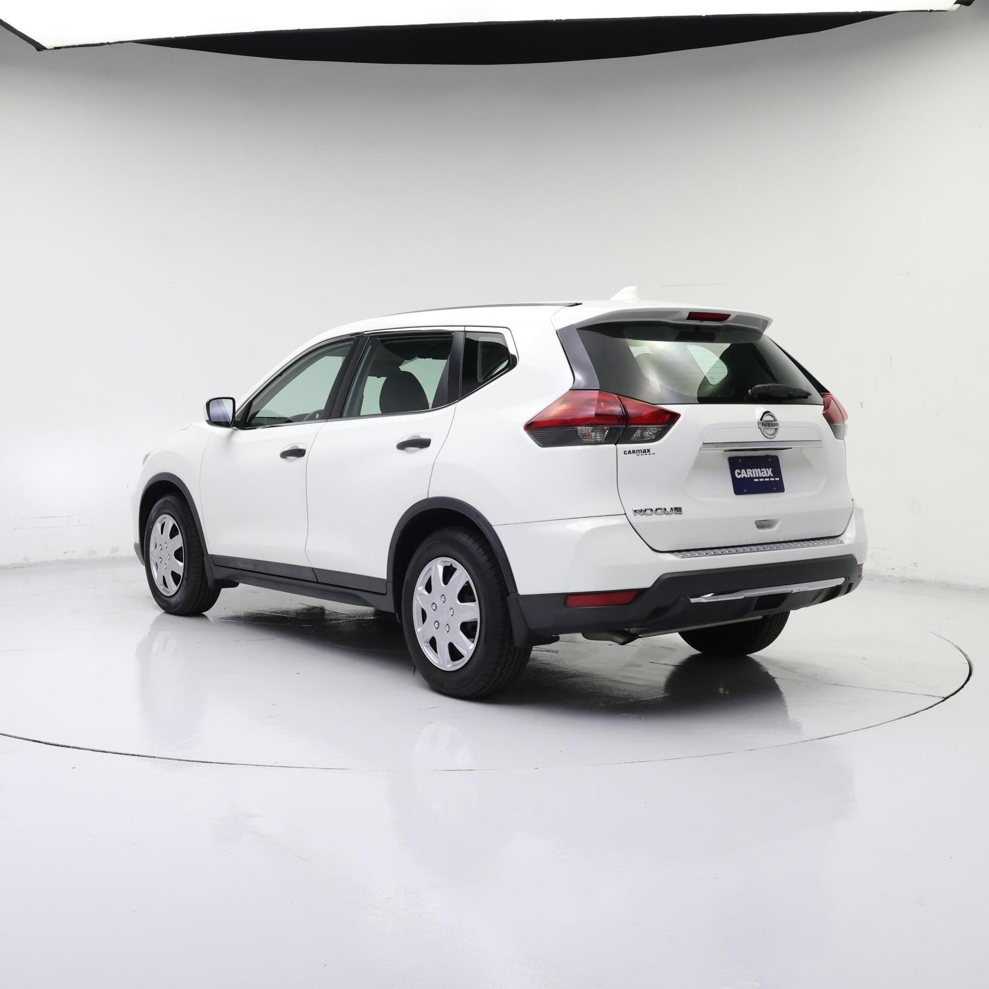 Thumbnail: 2019 Nissan Rogue - 2