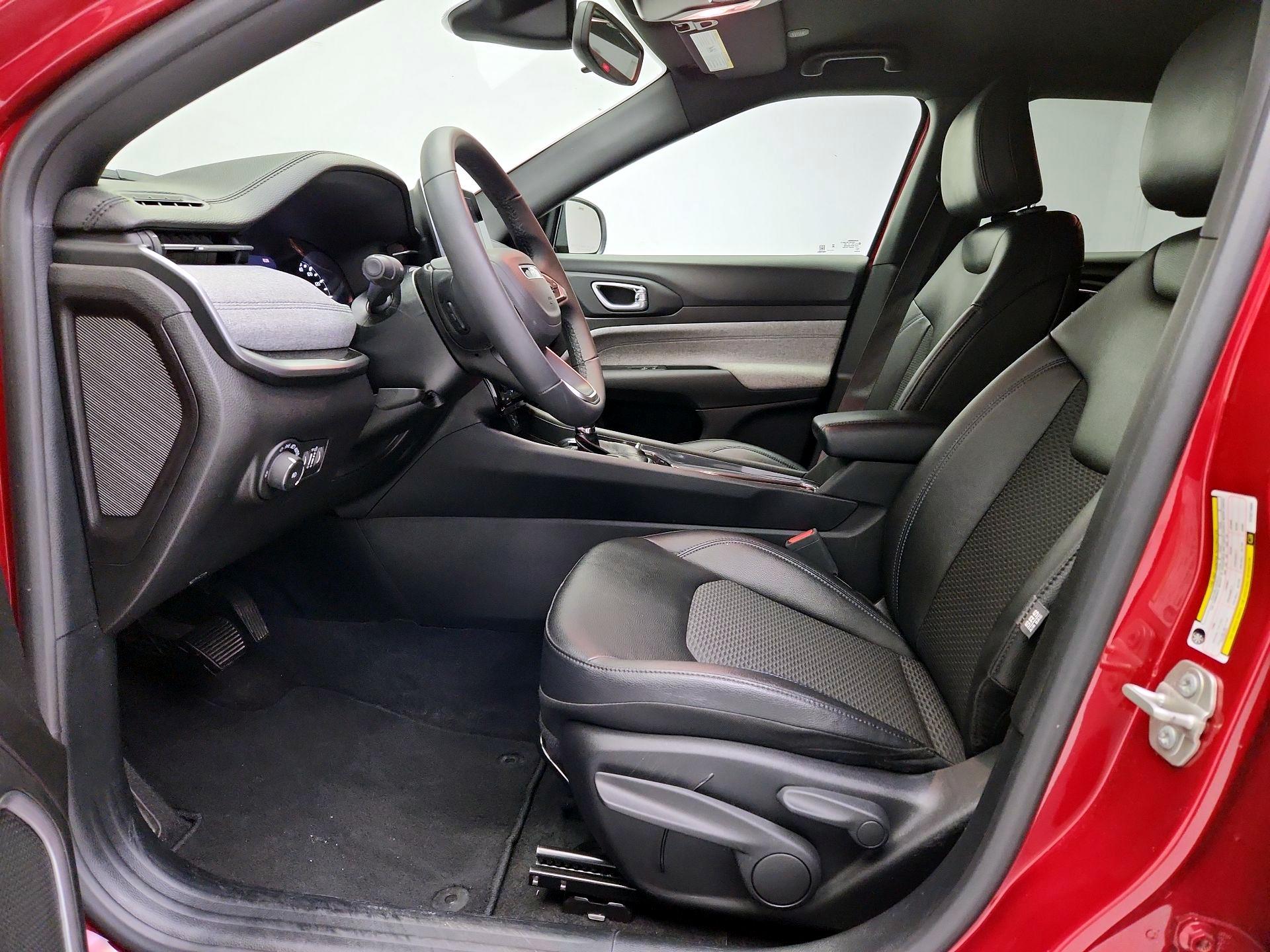 Thumbnail: 2025 Jeep Compass - 11