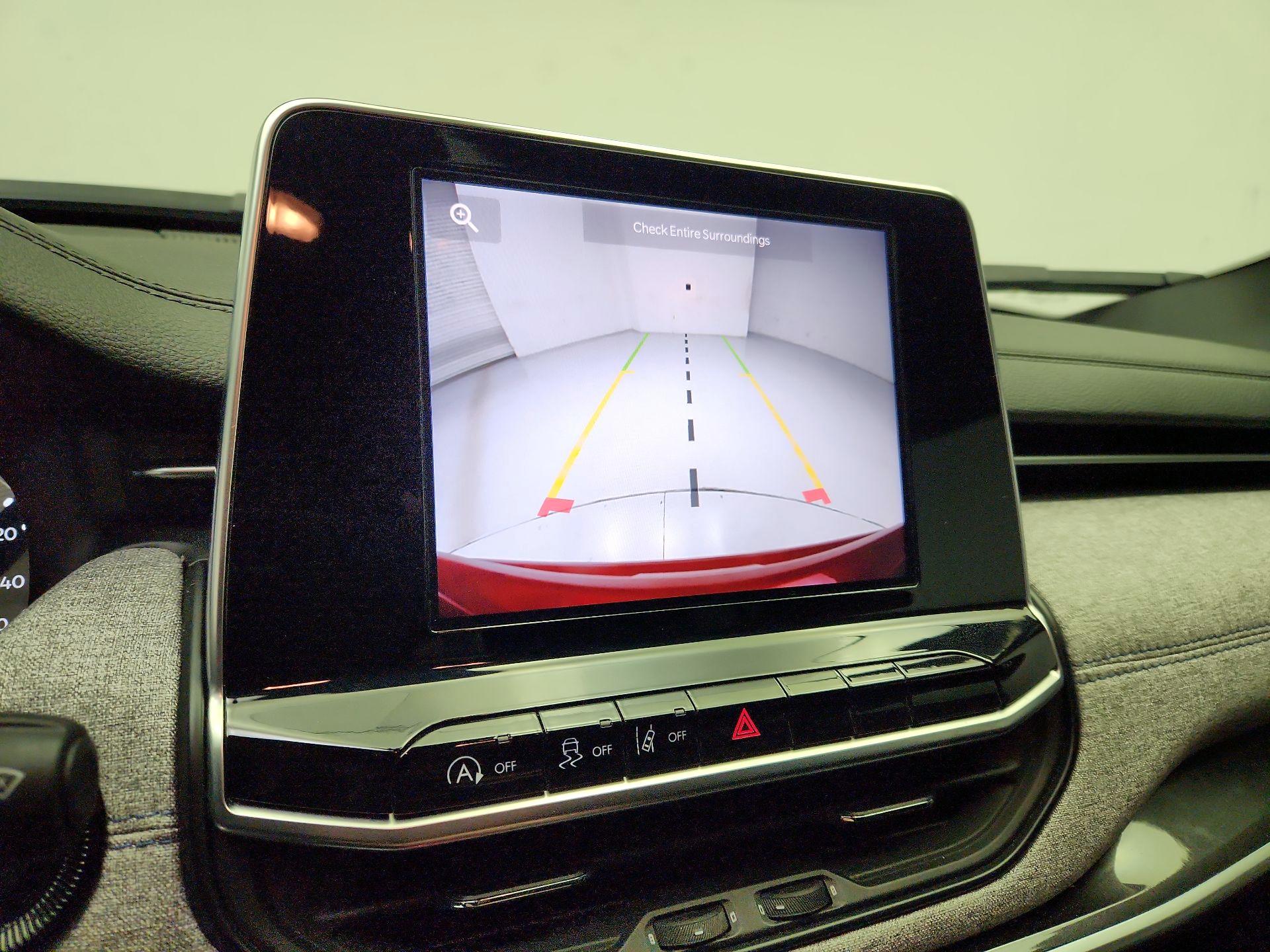 Thumbnail: 2025 Jeep Compass - 14