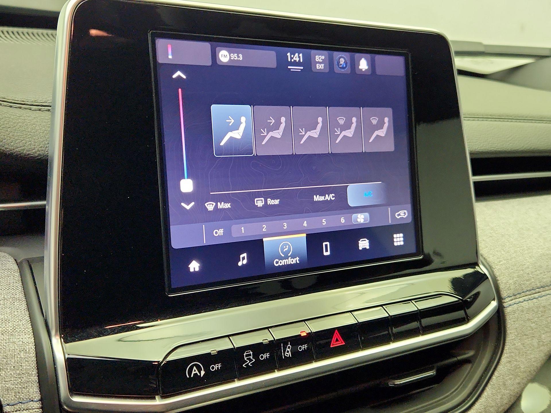 Thumbnail: 2025 Jeep Compass - 16