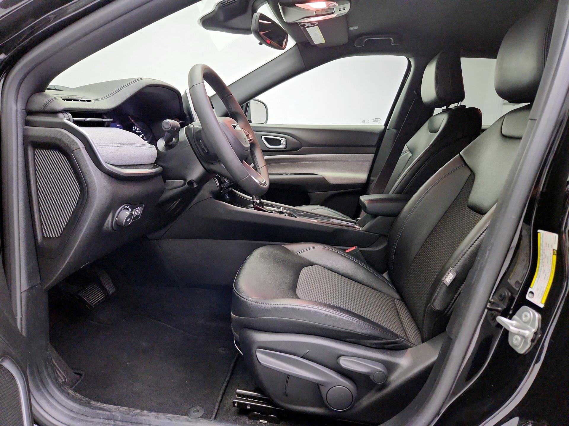 Thumbnail: 2025 Jeep Compass - 11