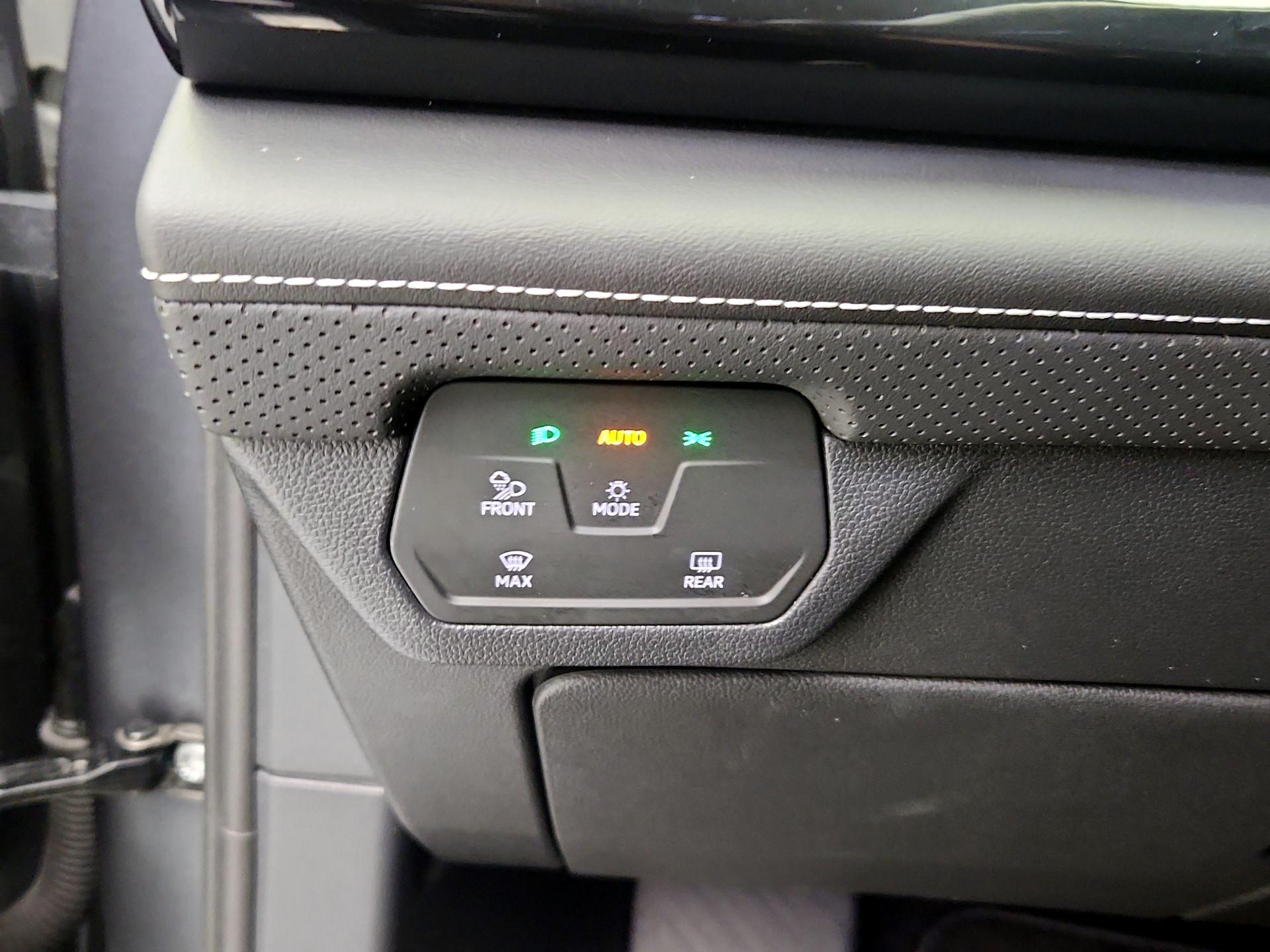 Thumbnail: 2025 Volkswagen Atlas - 13