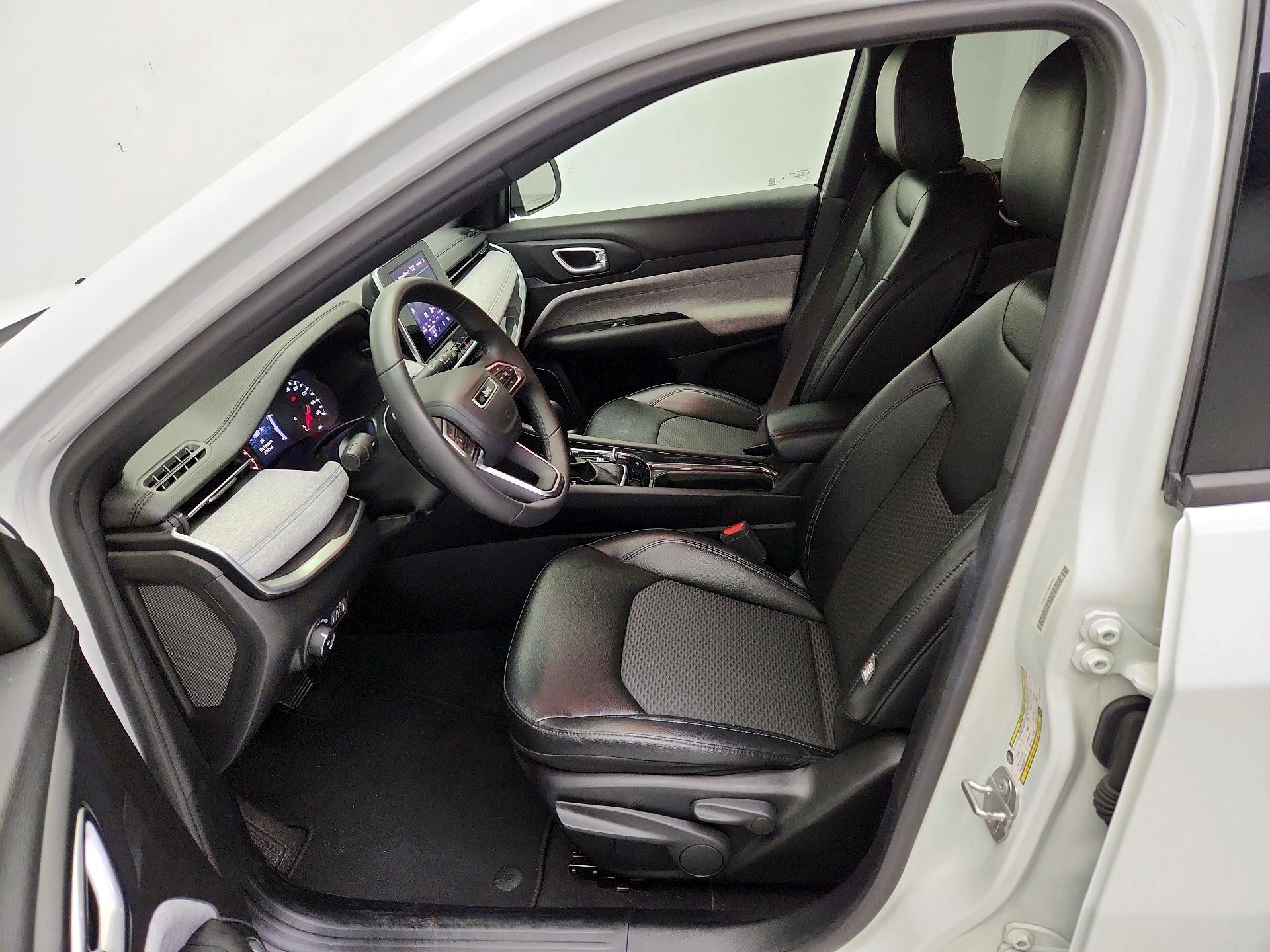 Thumbnail: 2025 Jeep Compass - 11