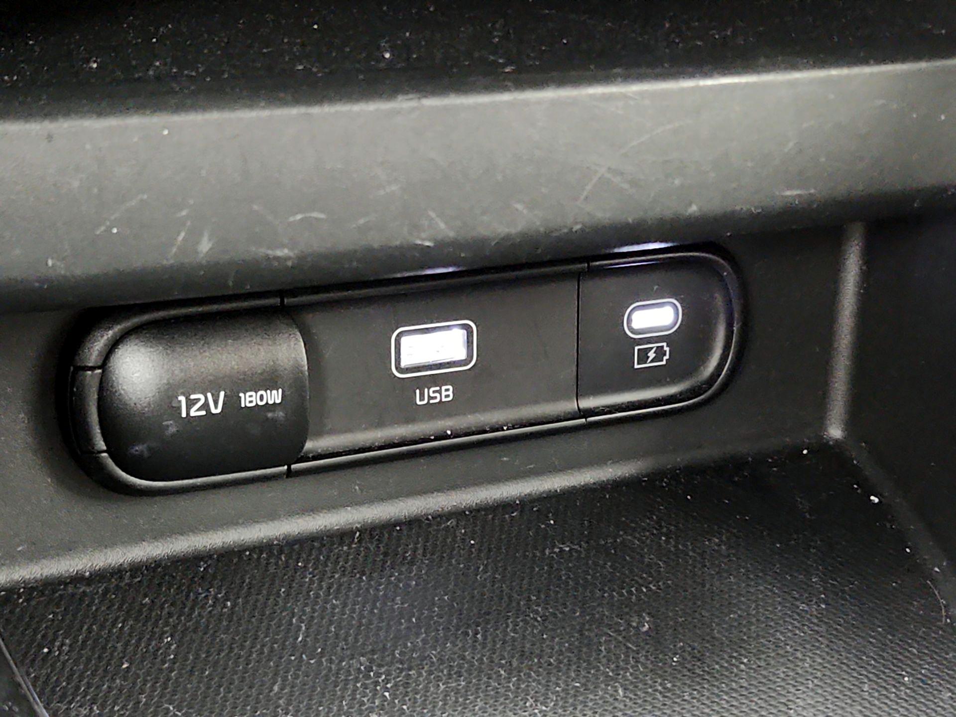 Thumbnail: 2025 Kia Seltos - 19