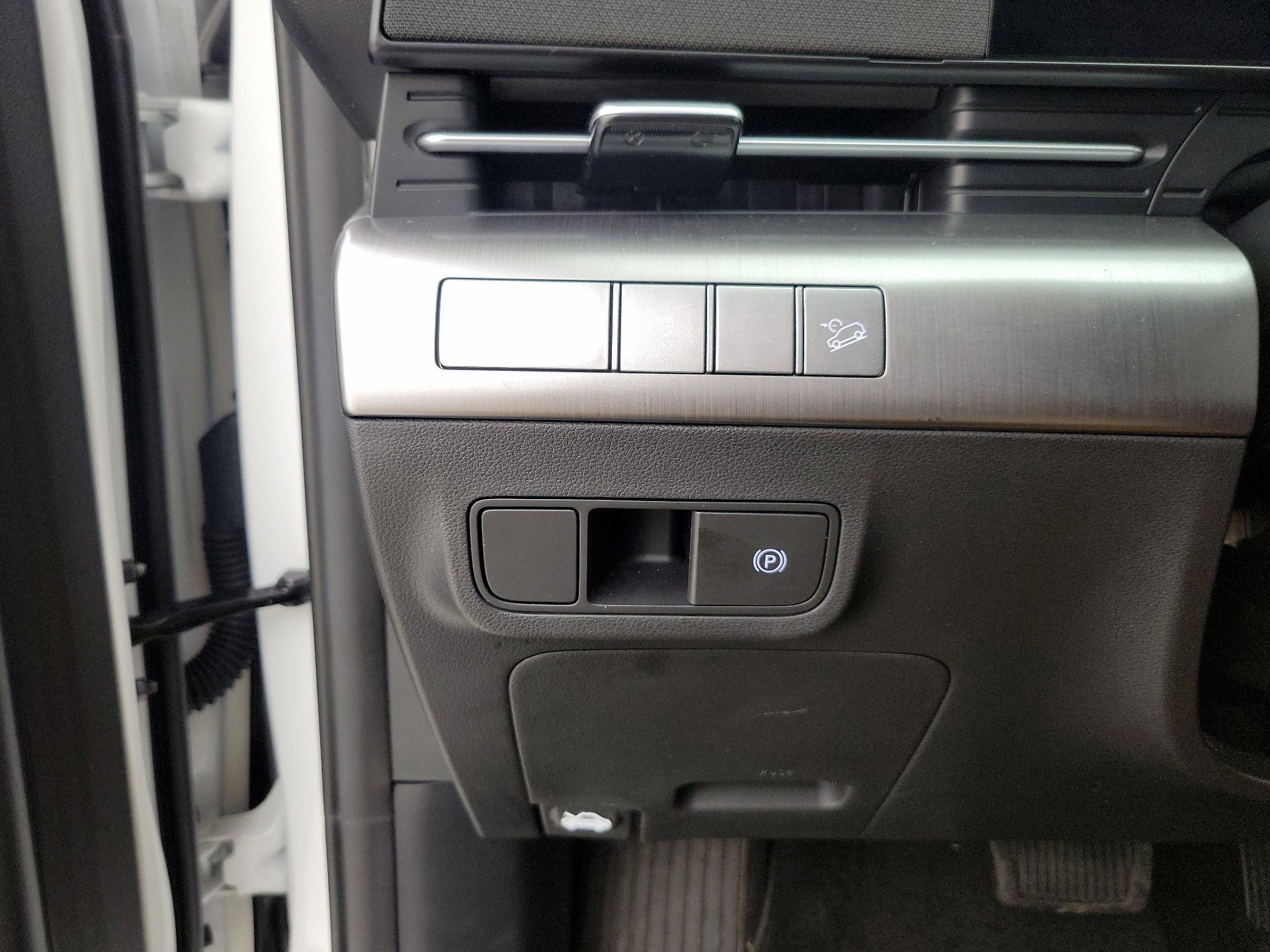 Thumbnail: 2025 Hyundai Kona - 13