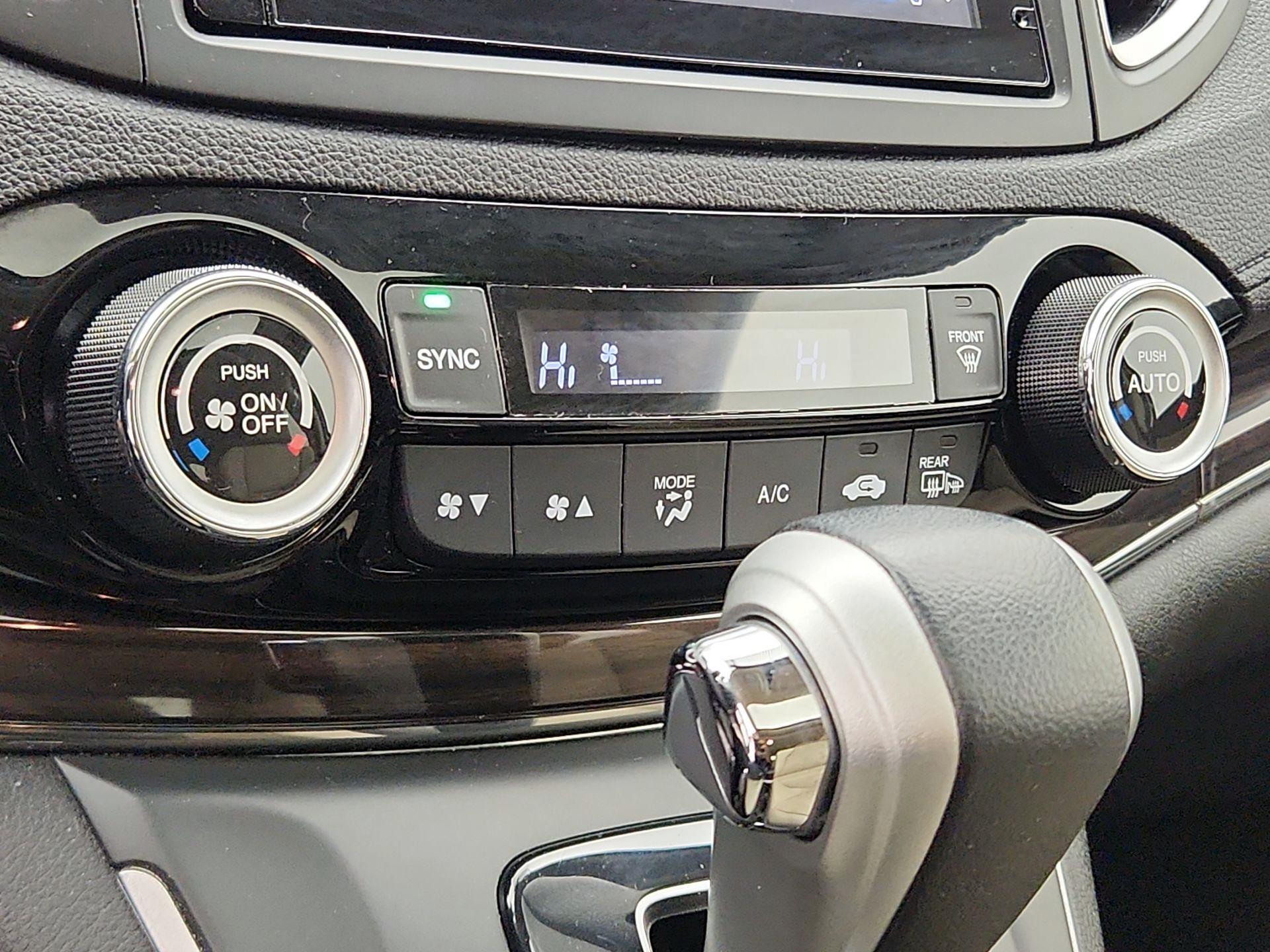 Thumbnail: 2015 Honda CR-V - 16