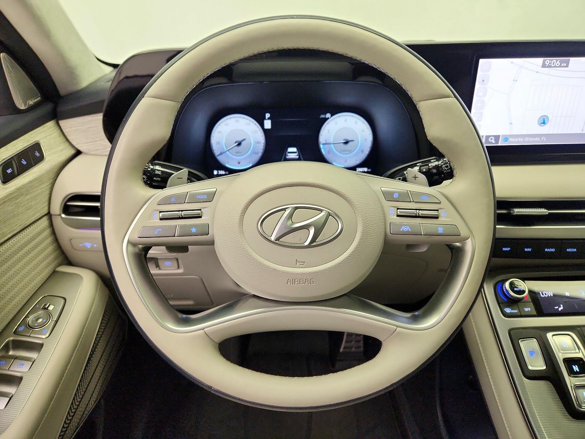 Thumbnail: 2023 Hyundai Palisade - 10