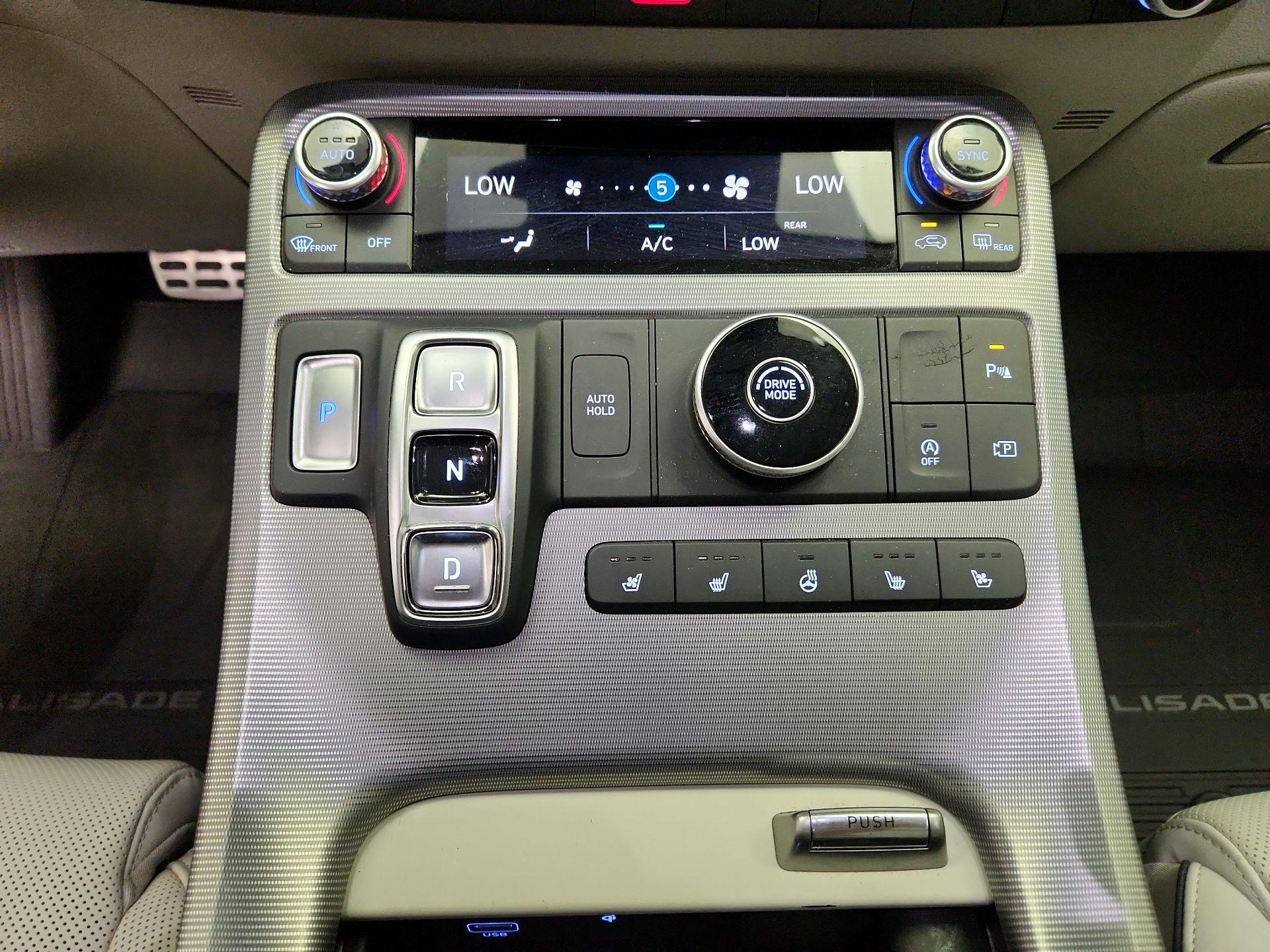 Thumbnail: 2023 Hyundai Palisade - 18