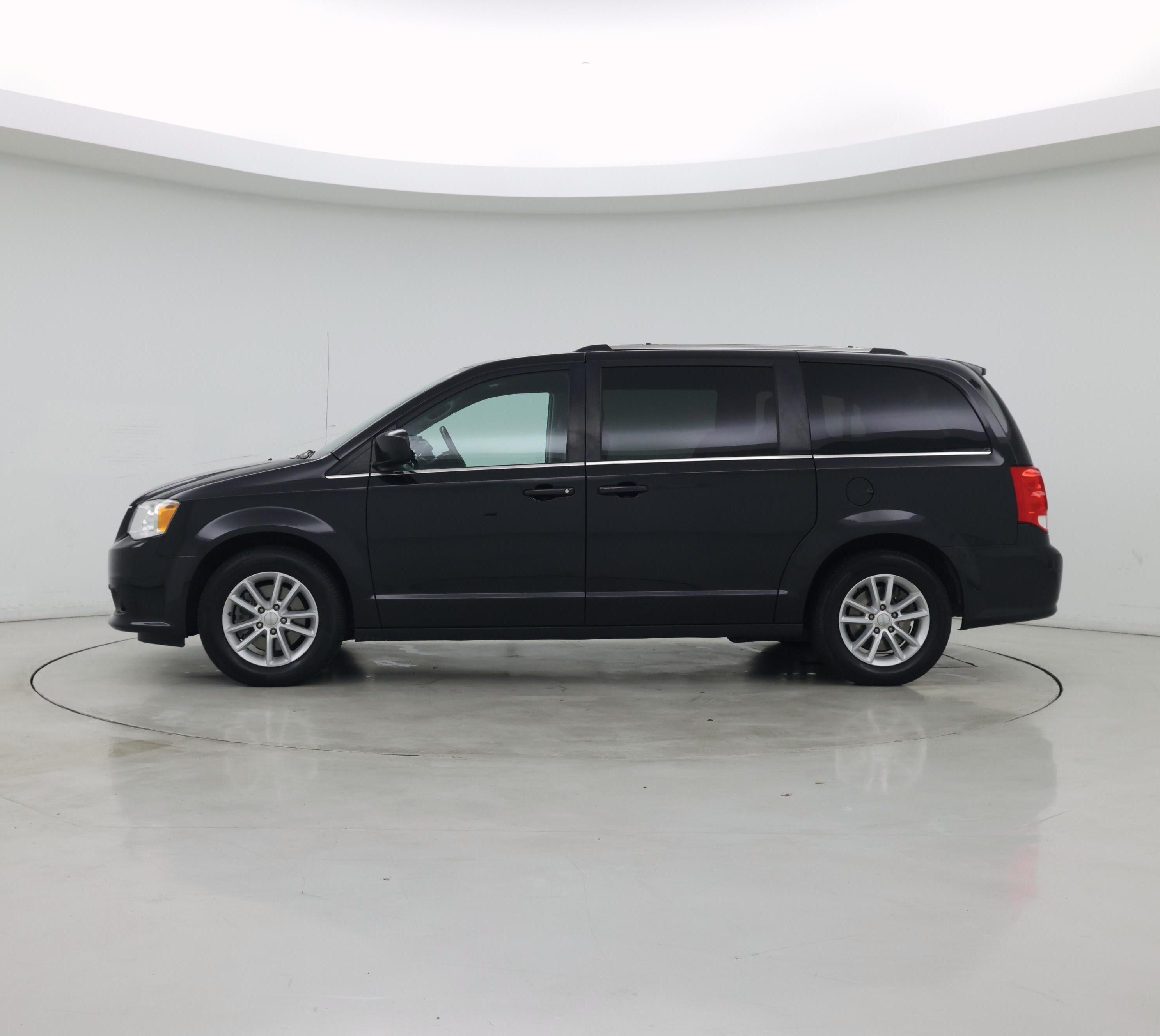 Thumbnail: 2019 Dodge Grand Caravan - 3