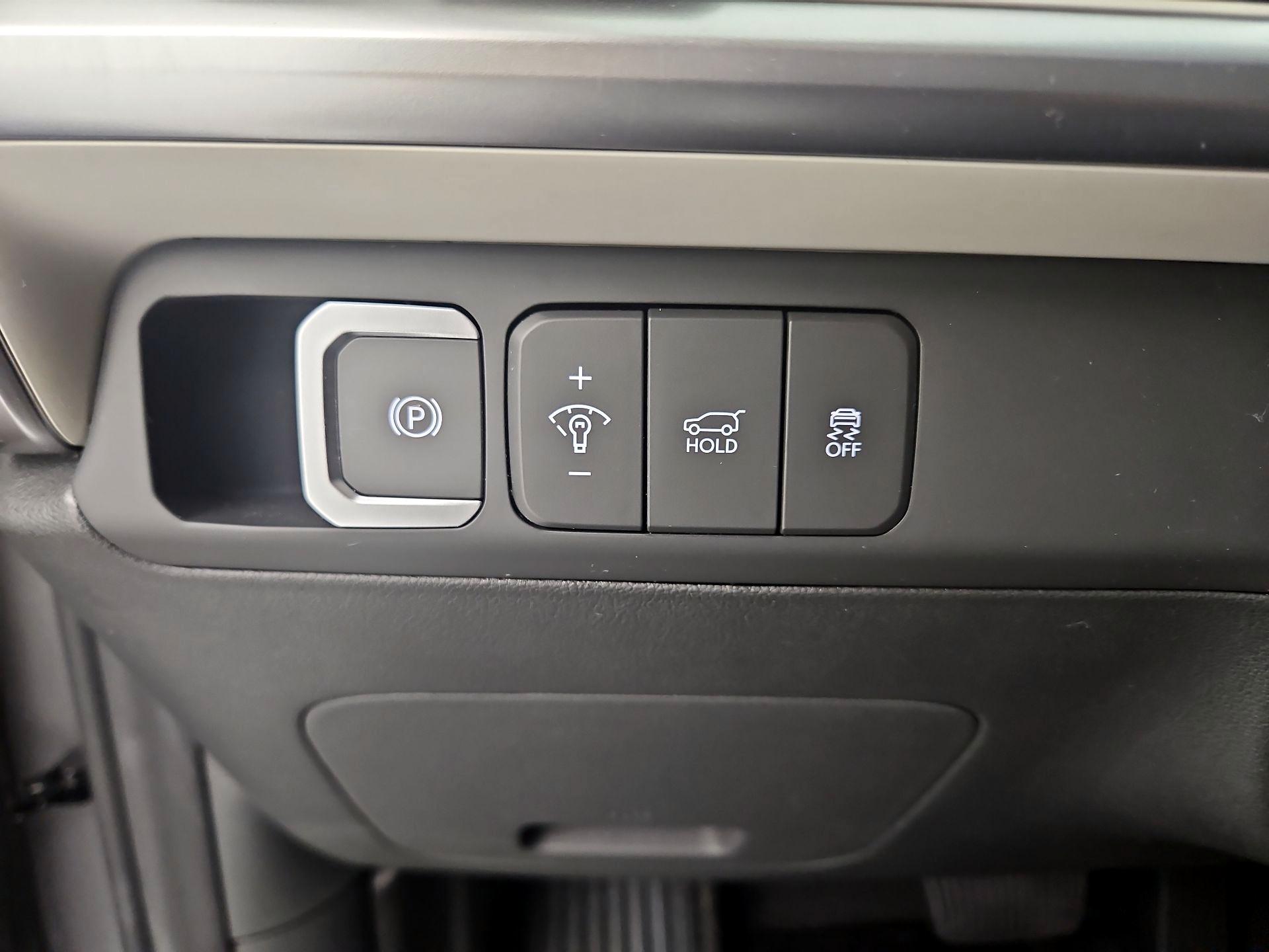 Thumbnail: 2024 Hyundai Santa Fe - 13