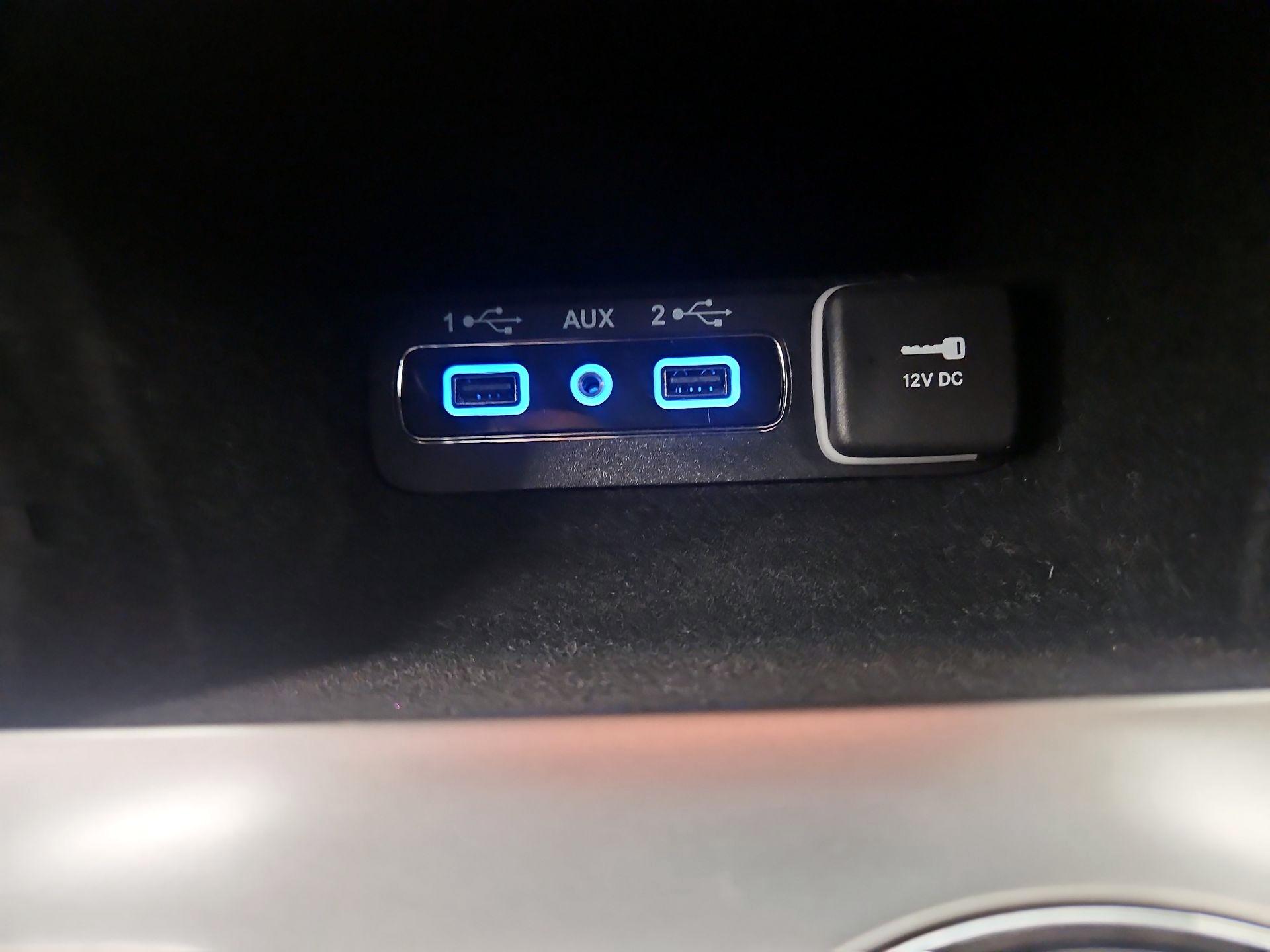 Thumbnail: 2021 Jeep Grand Cherokee - 18