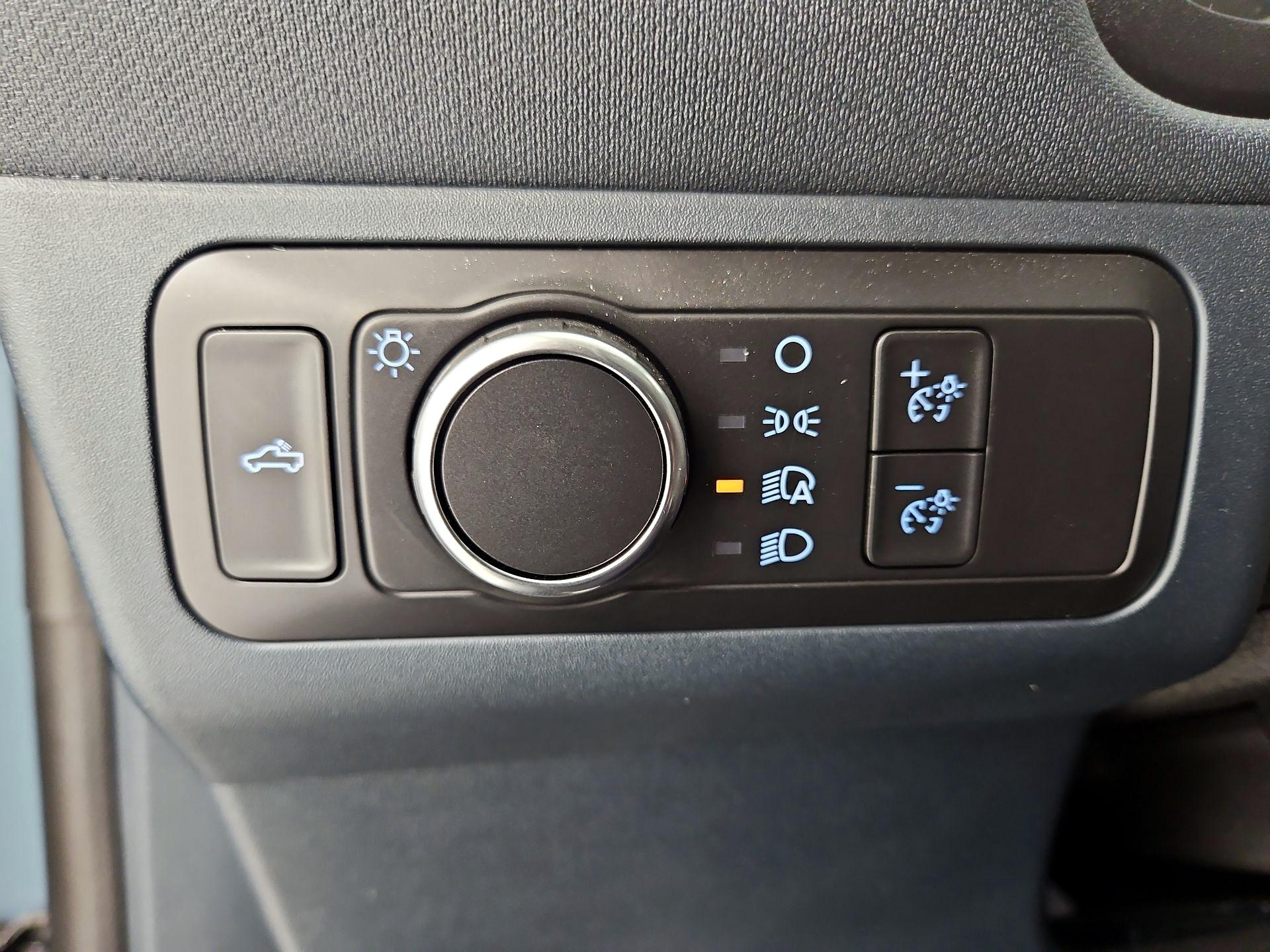 Thumbnail: 2022 Ford Maverick - 13