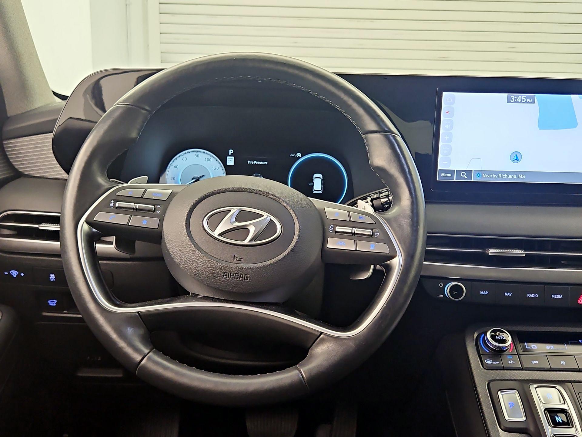 Thumbnail: 2023 Hyundai Palisade - 10