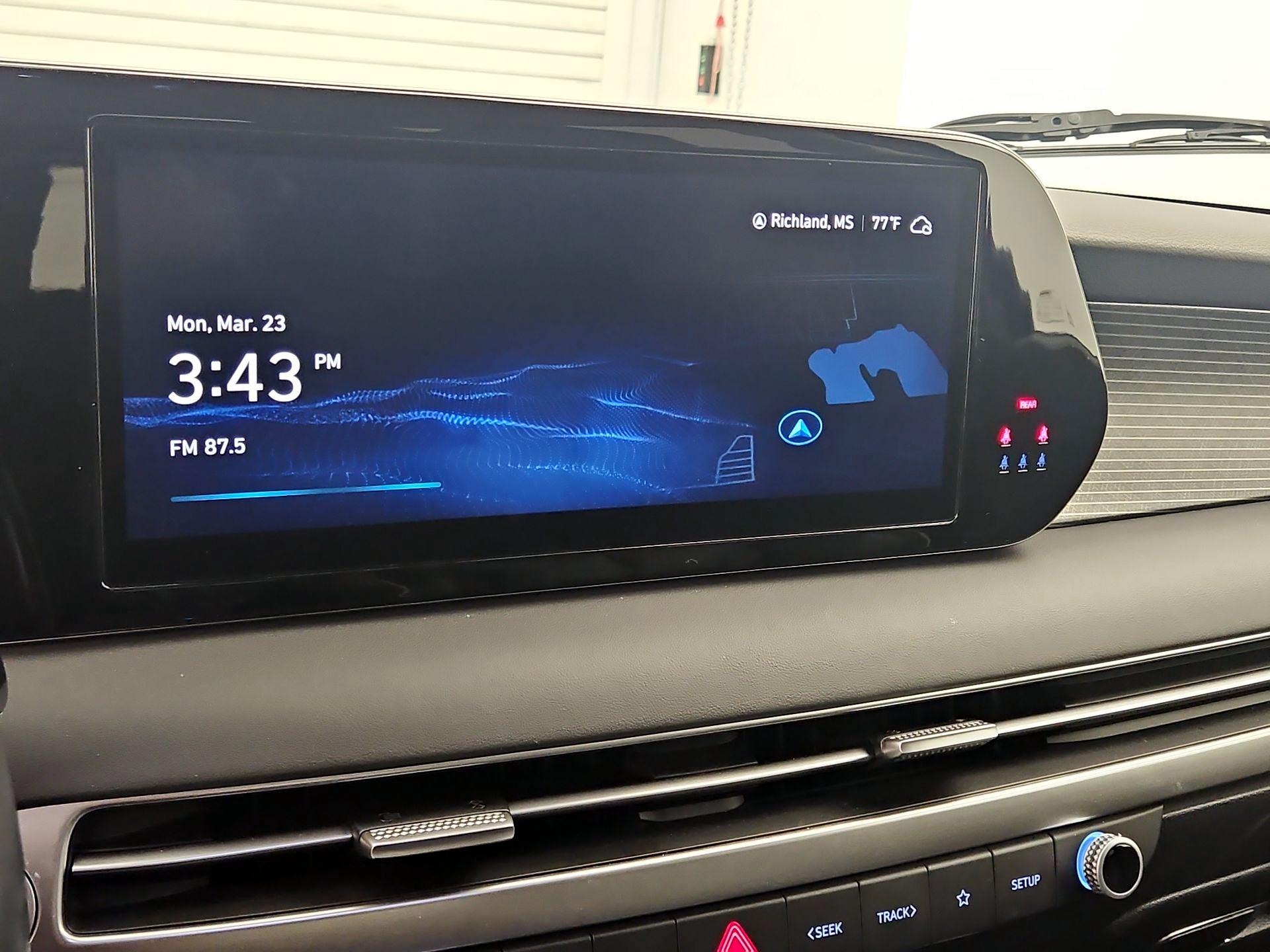 Thumbnail: 2023 Hyundai Palisade - 16