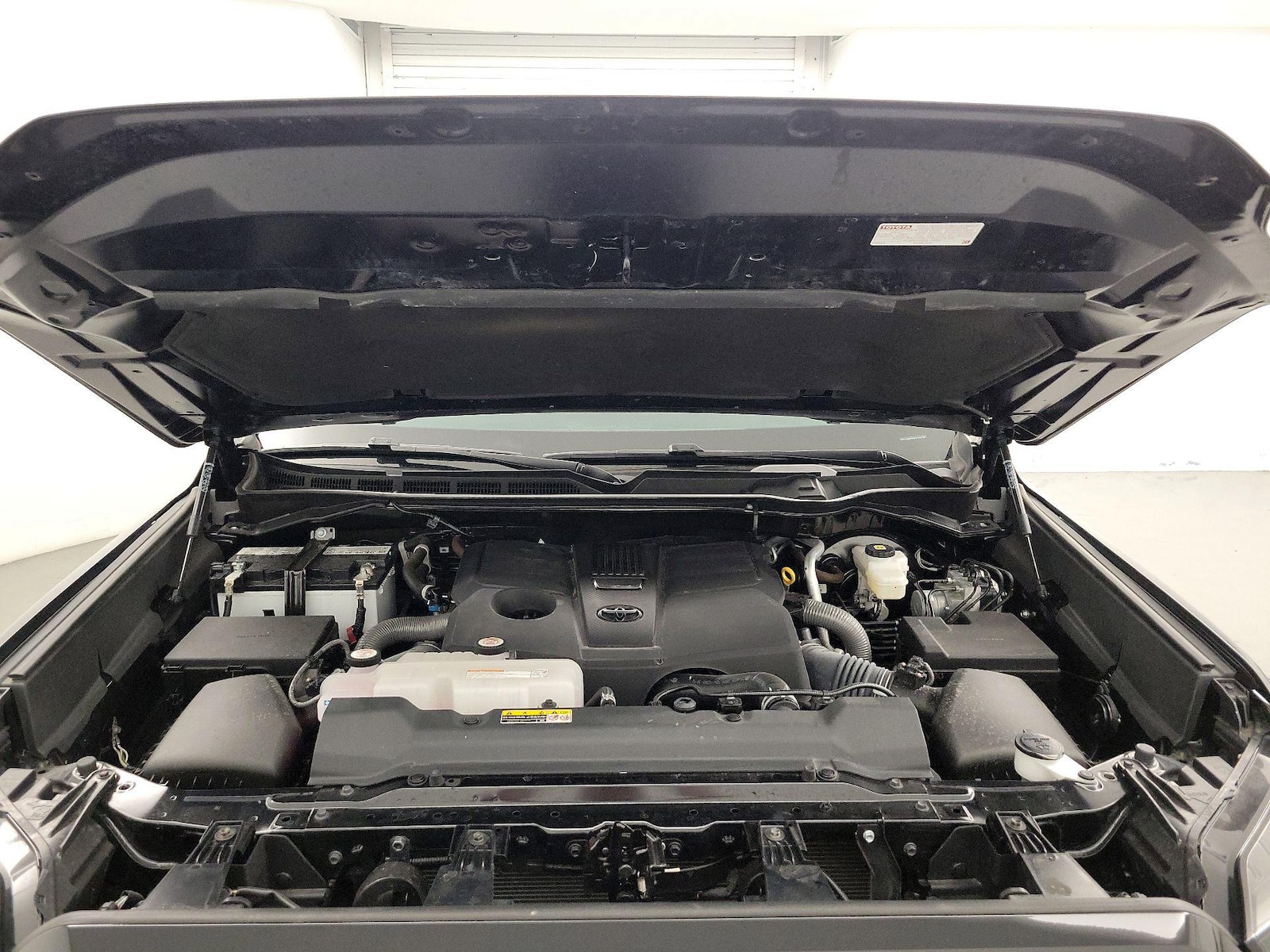 2024 Toyota Tundra SR5 - Photo 23